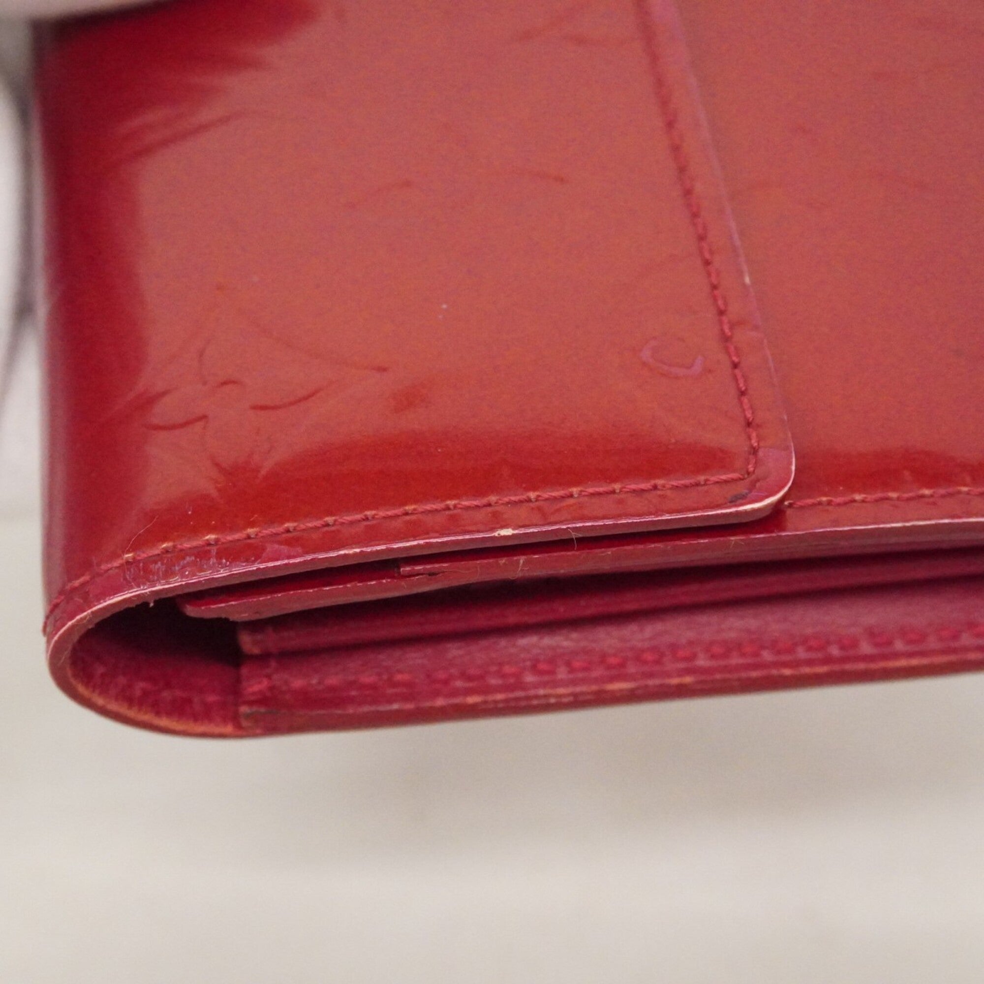 Louis Vuitton Pomme D'amour Long Wallet (Bi-Fold) (Pre-Owned)
