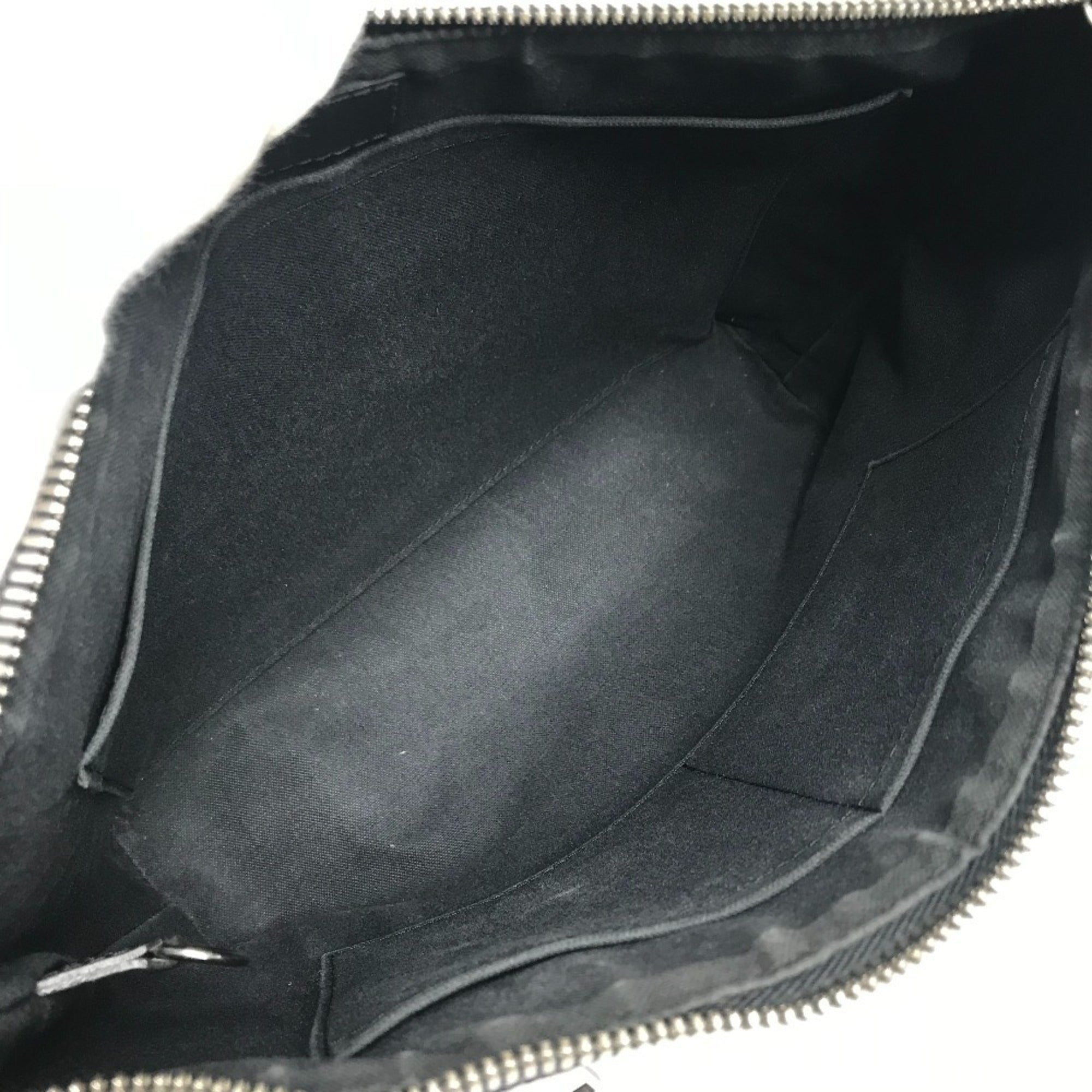 Louis Vuitton Damier Graphite Black Damier Graphite Shoulder Bag (Pre-Owned)