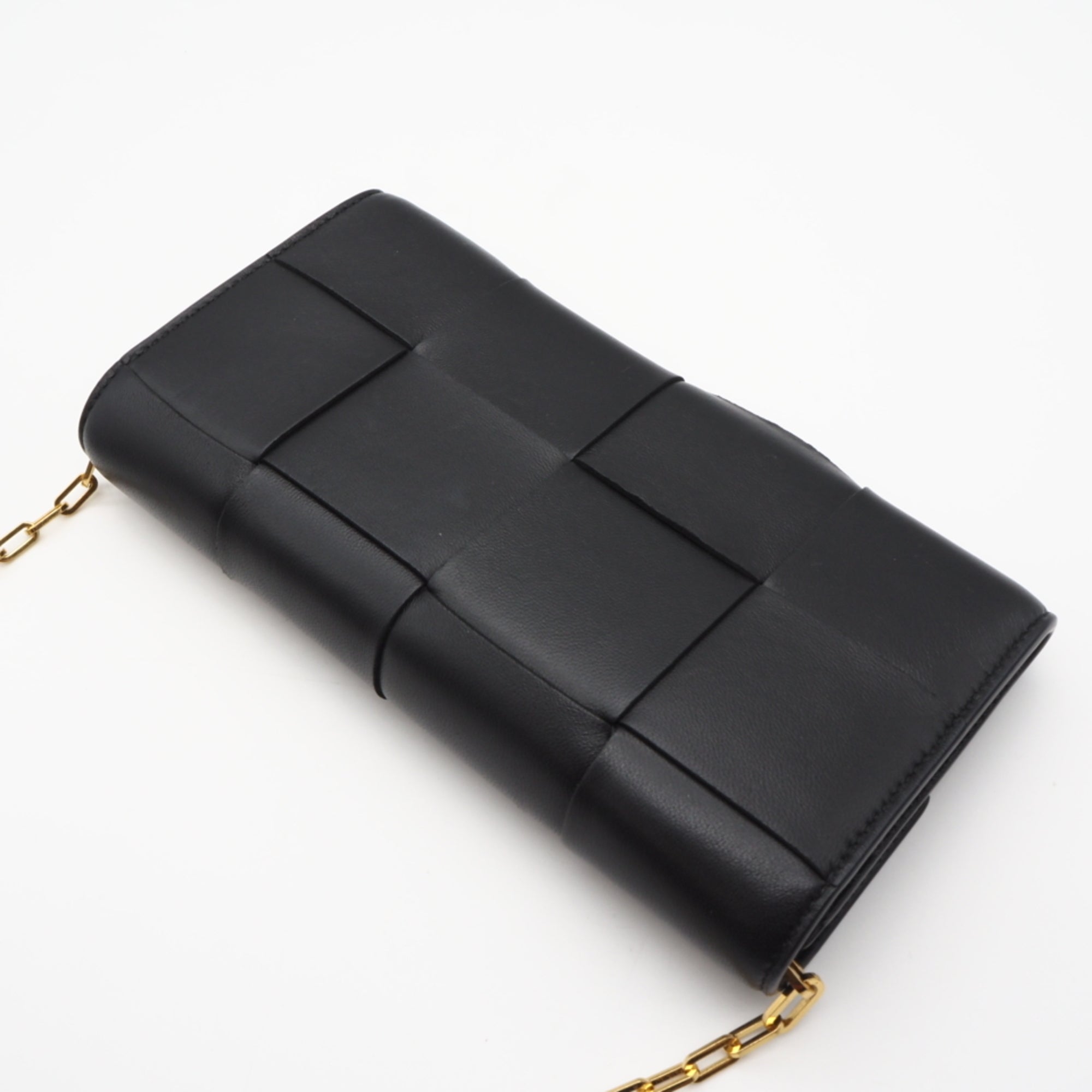 Bottega Veneta Black Leather Chain/Shoulder Wallet (Pre-Owned)