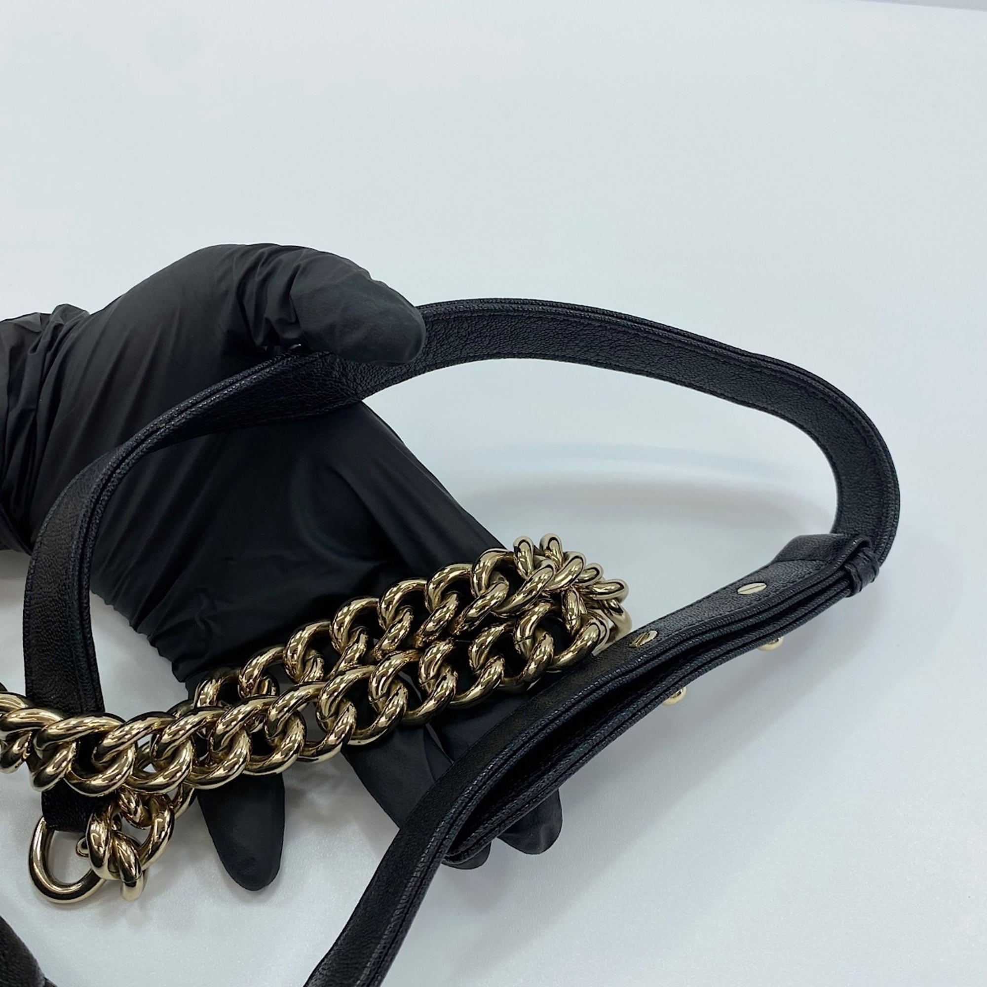 Chanel Boy Chanel Black Shoulder Bag (Pre-Owned)