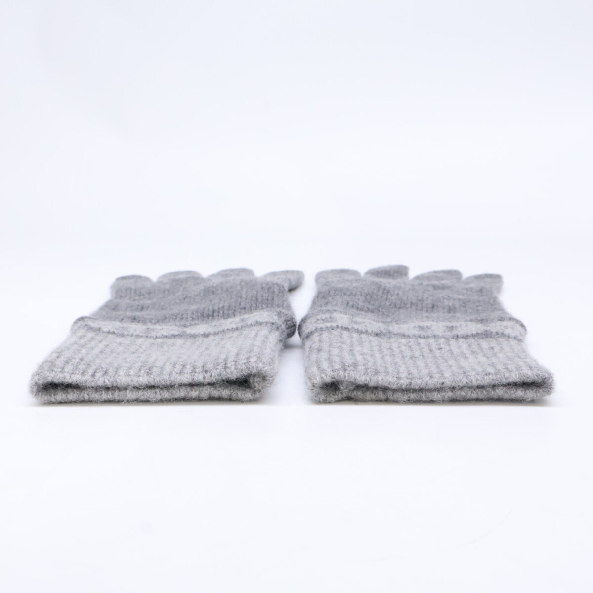 Hermes Gray Cashmere Warm Gloves (Pre-Owned)