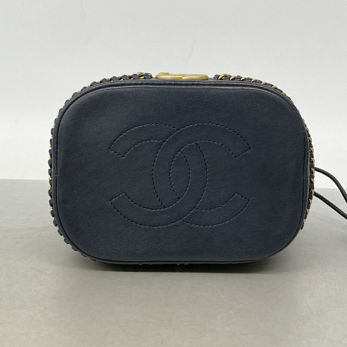 Chanel Navy Leather Shoulder Bag (Pre-Owned)