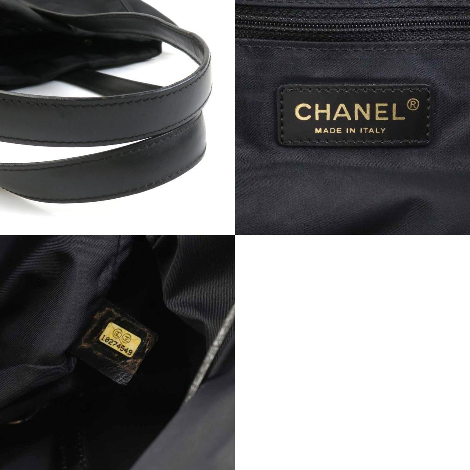 Chanel Black New Travel Line Handbag (Pre-Owned)