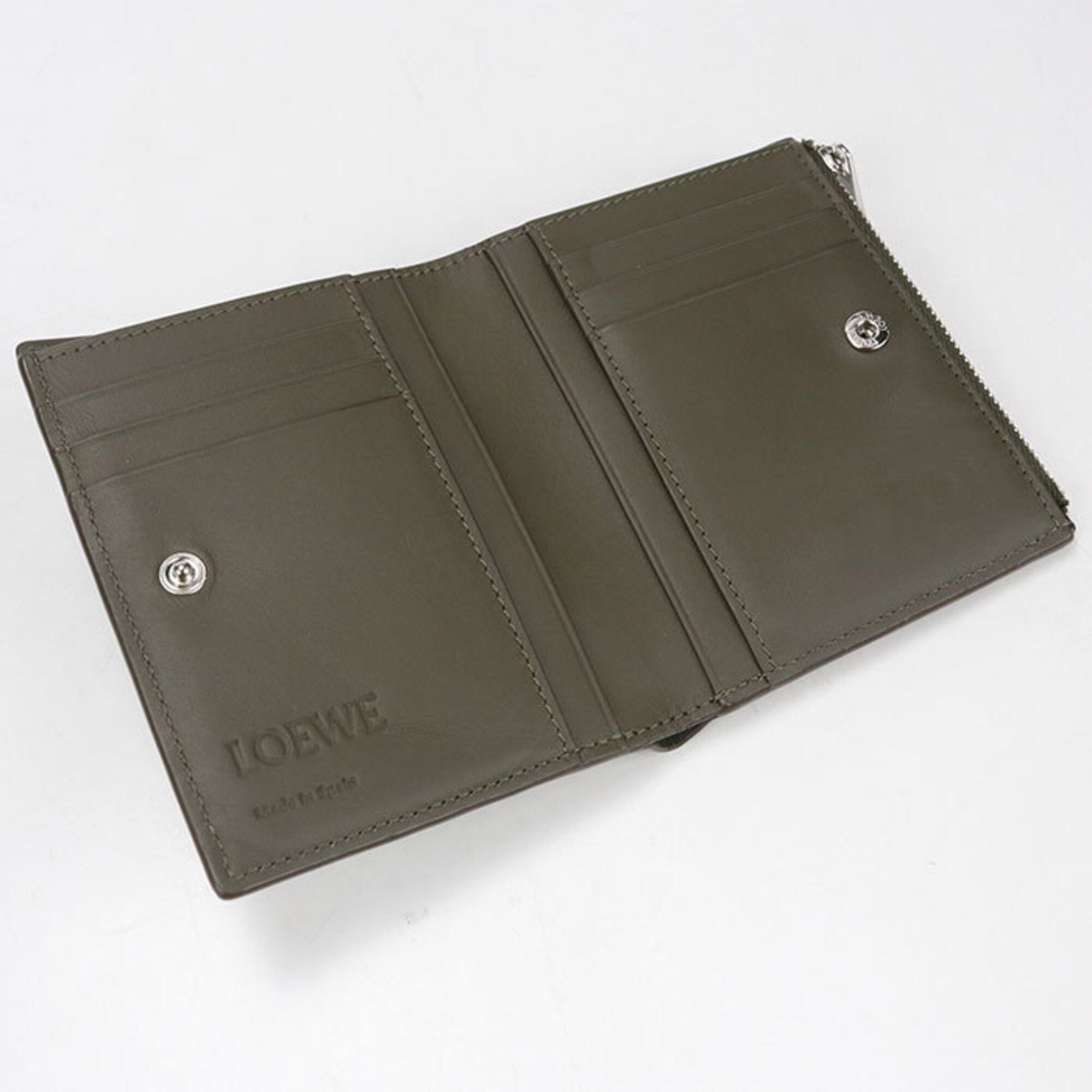 Loewe Khaki Leather Wallet (Bi-Fold) (Pre-Owned)