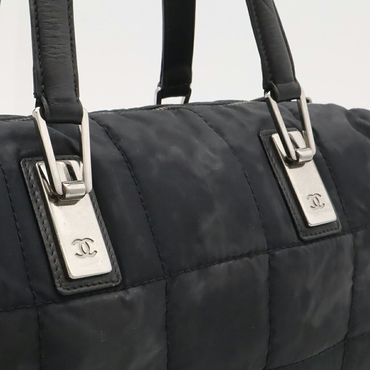 Chanel Chocolate Bar Black Nylon Leather Handbag (Pre-Owned)