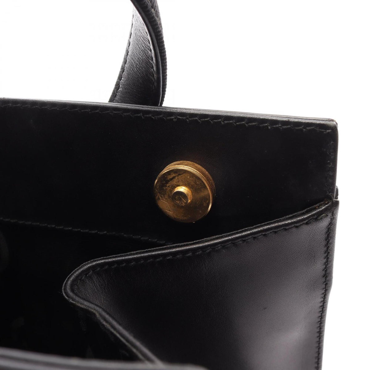 Salvatore Ferragamo Black Leather Handbag (Pre-Owned)