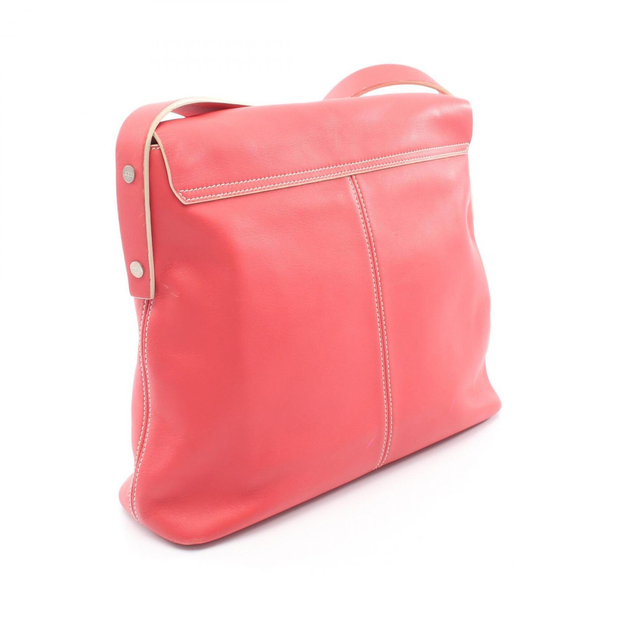Loewe Red Color Leather Handbag Shoulder Bag (Pre-Owned)