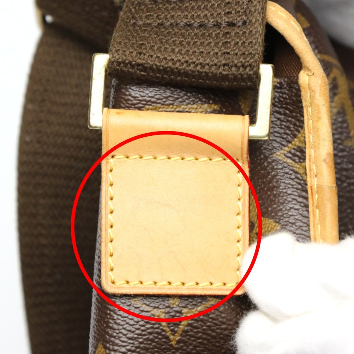 Louis Vuitton Brown Monogram Monogram Shoulder Bag (Pre-Owned)