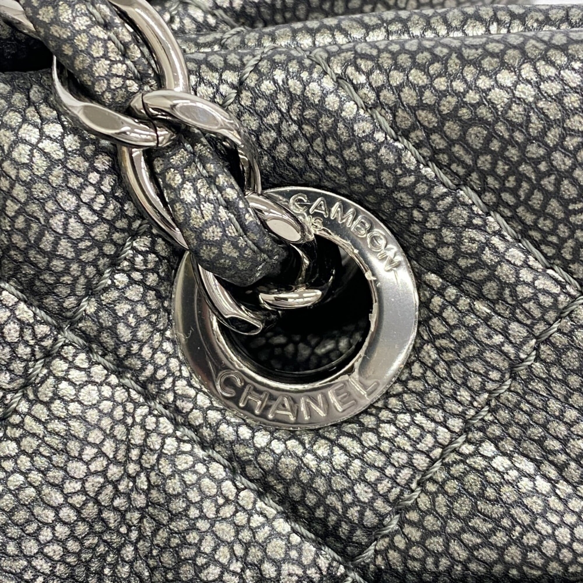 Chanel Gray Grained Calfskin Tote Bag (Pre-Owned)