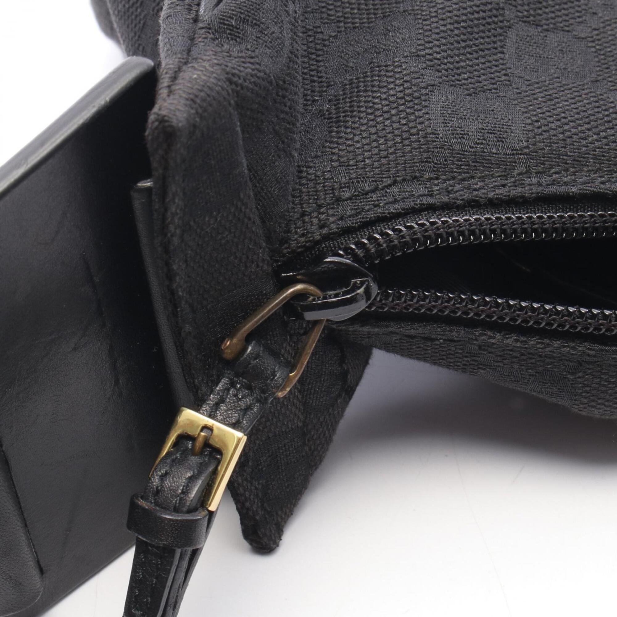 Gucci Gg Canvas Black Gg Canvas Handbag Shoulder Bag (Pre-Owned)