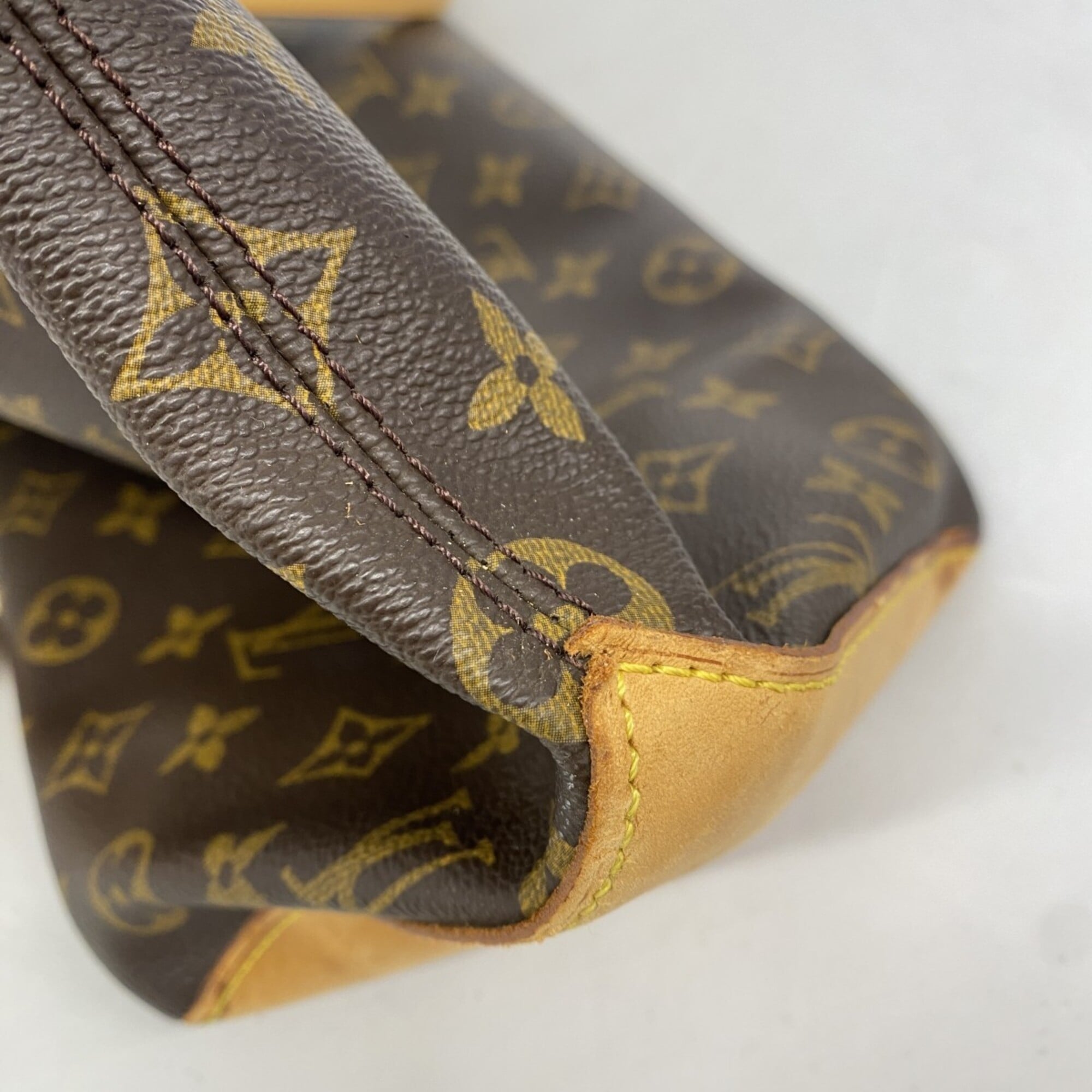 Louis Vuitton Brown Tote Bag (Pre-Owned)
