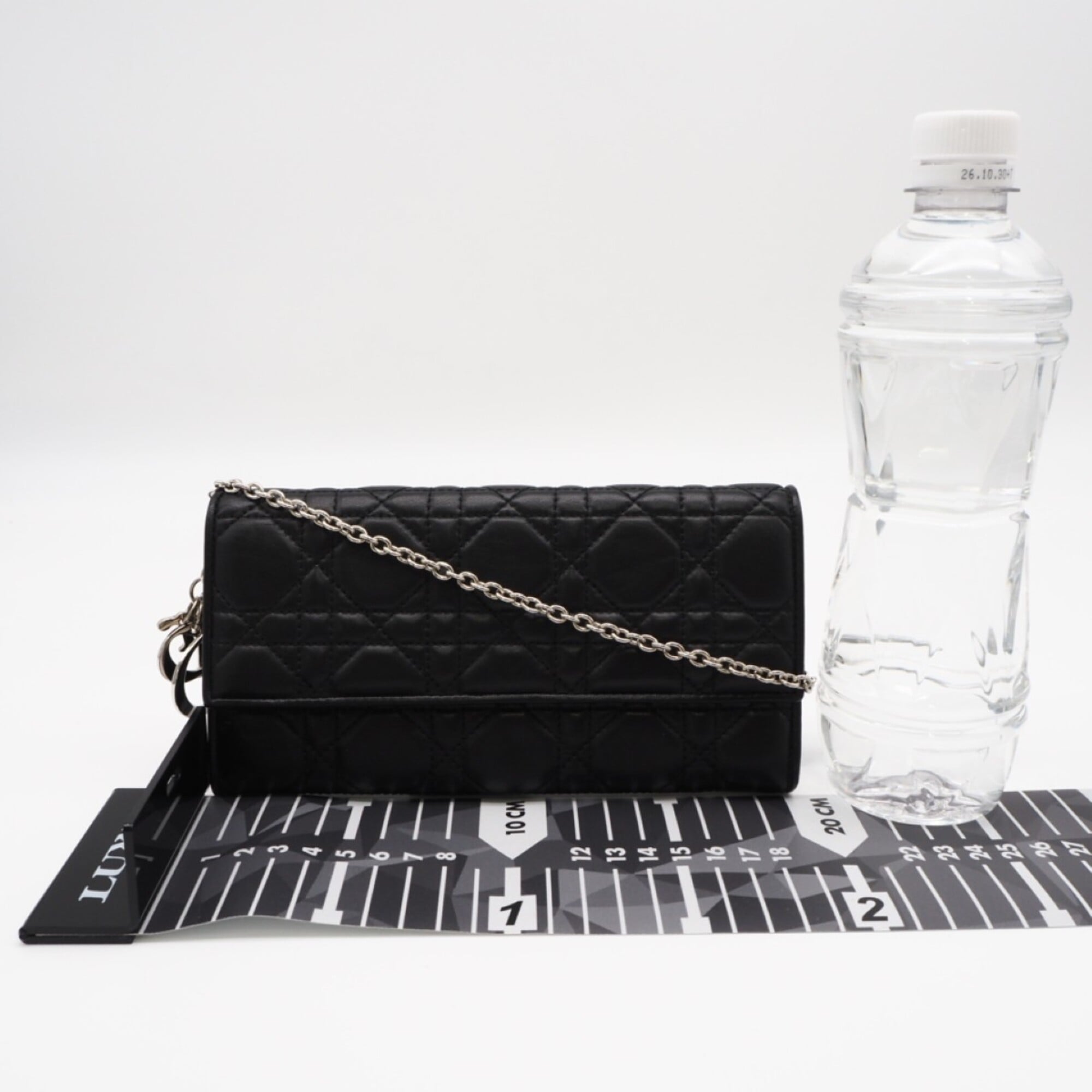Christian Dior Black Leather Chain/Shoulder Wallet (Pre-Owned)