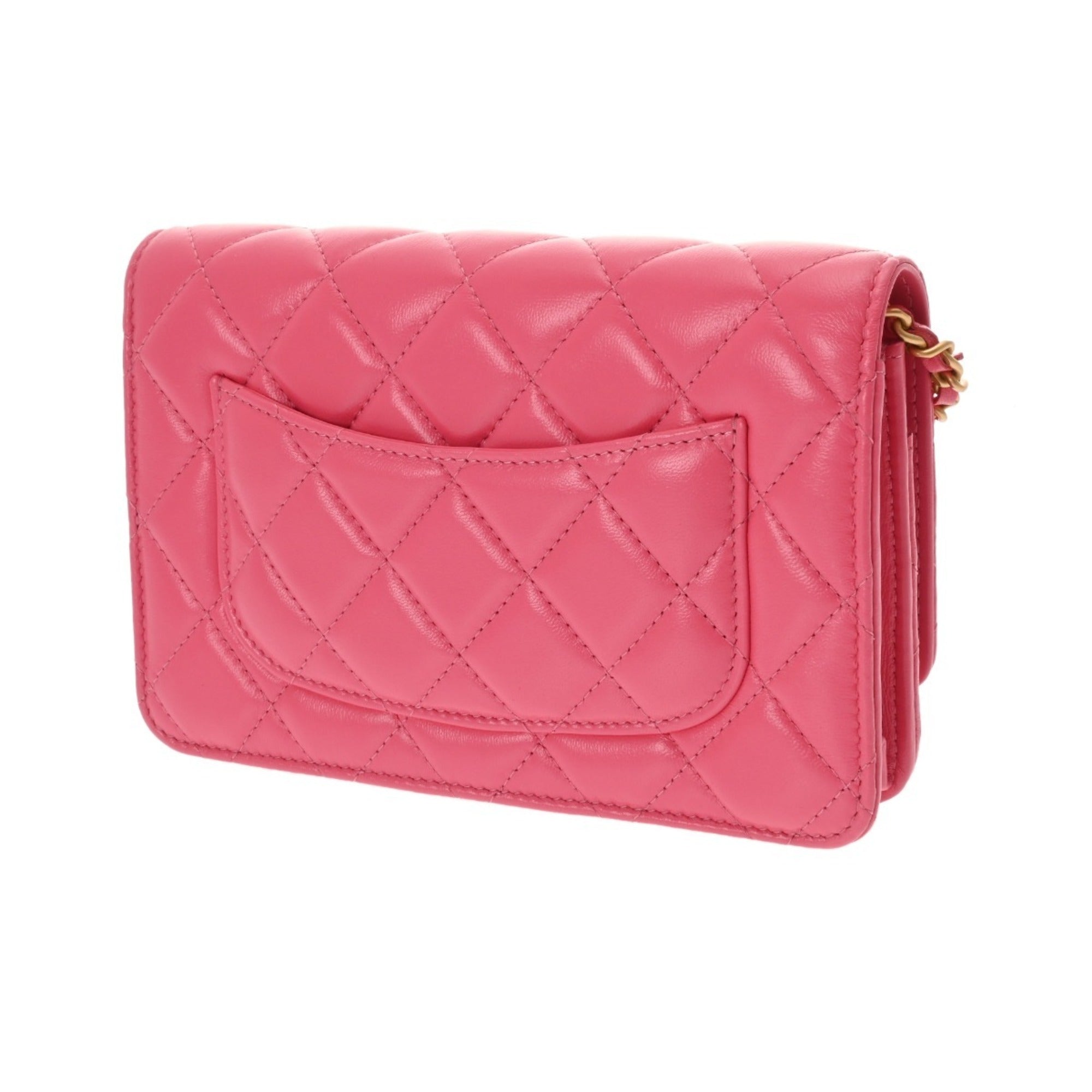 Chanel Pink Leather Shoulder Bag (Pre-Owned)