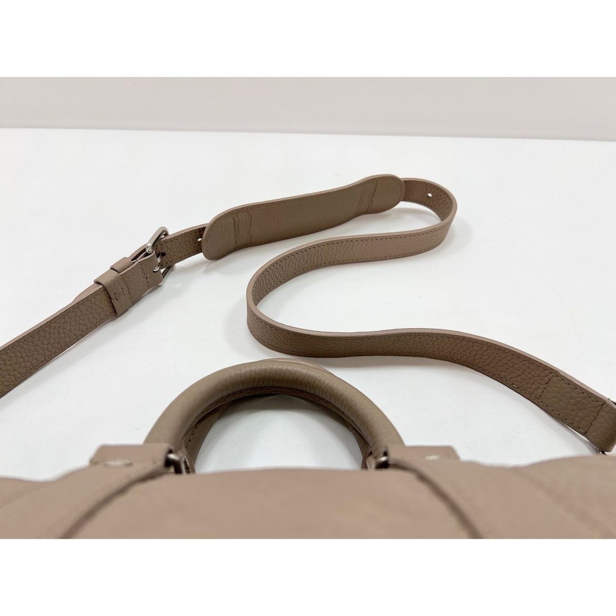 Louis Vuitton Beige Boston Bag (Pre-Owned)