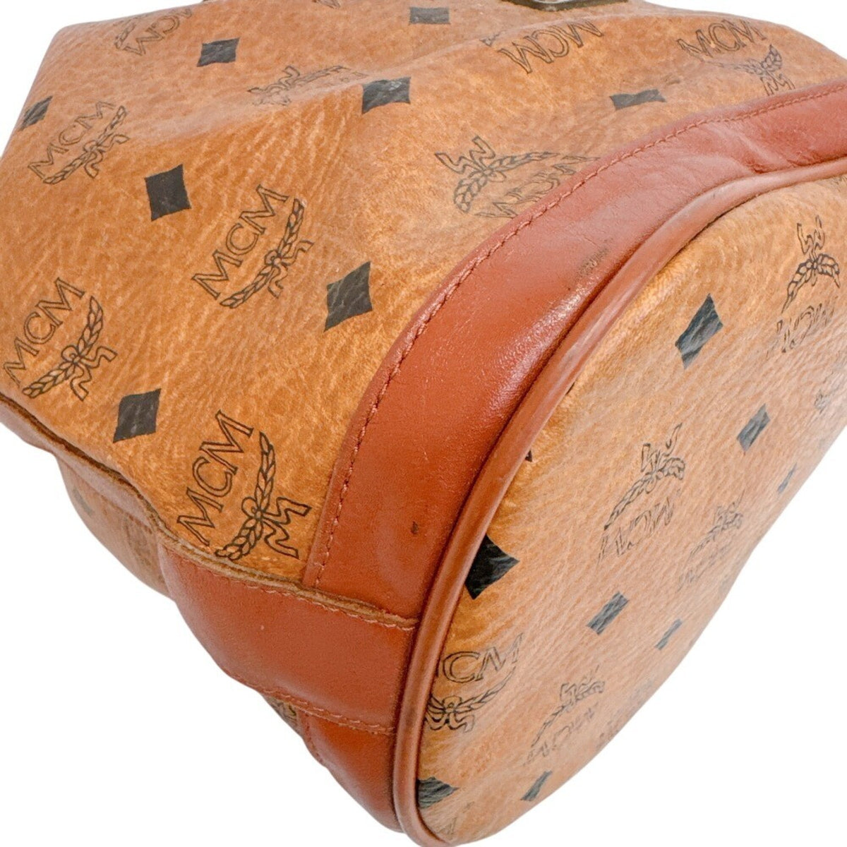 Mcm Brown Leather Shoulder Bag (Pre-Owned)