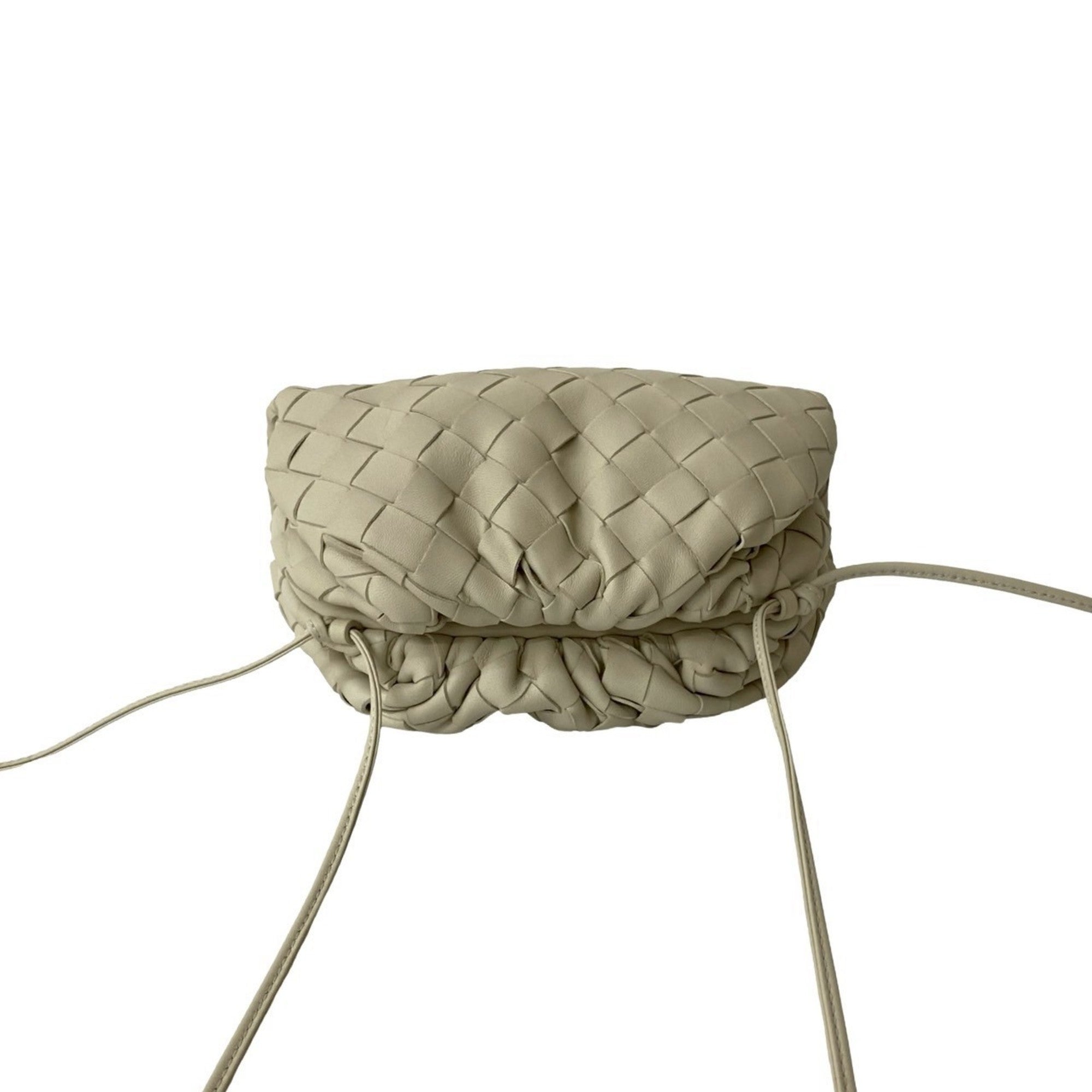 Bottega Veneta White Leather Pouch Shoulder Bag (Pre-Owned)