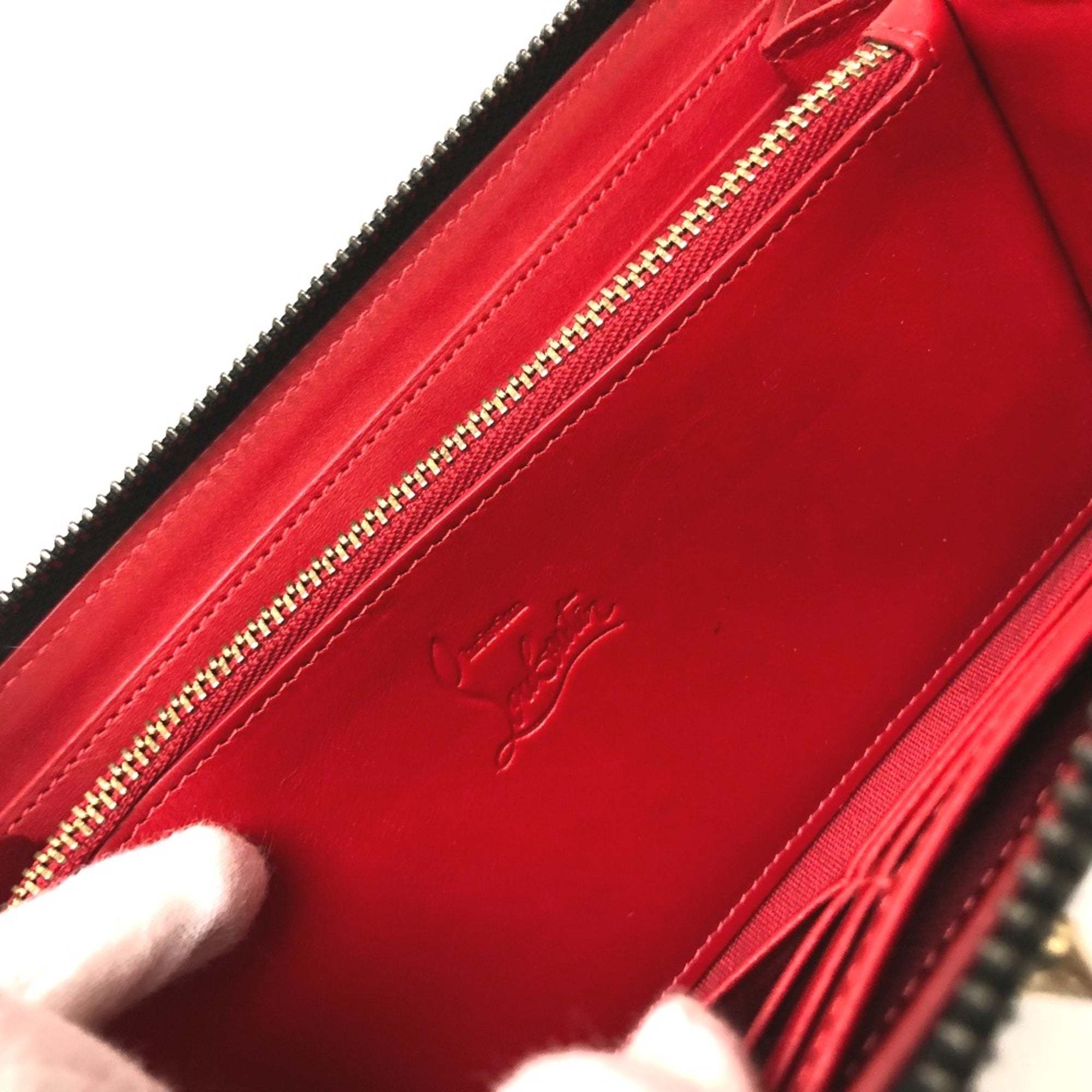 Christian Louboutin Black Leather Long Wallet (Bi-Fold) (Pre-Owned)
