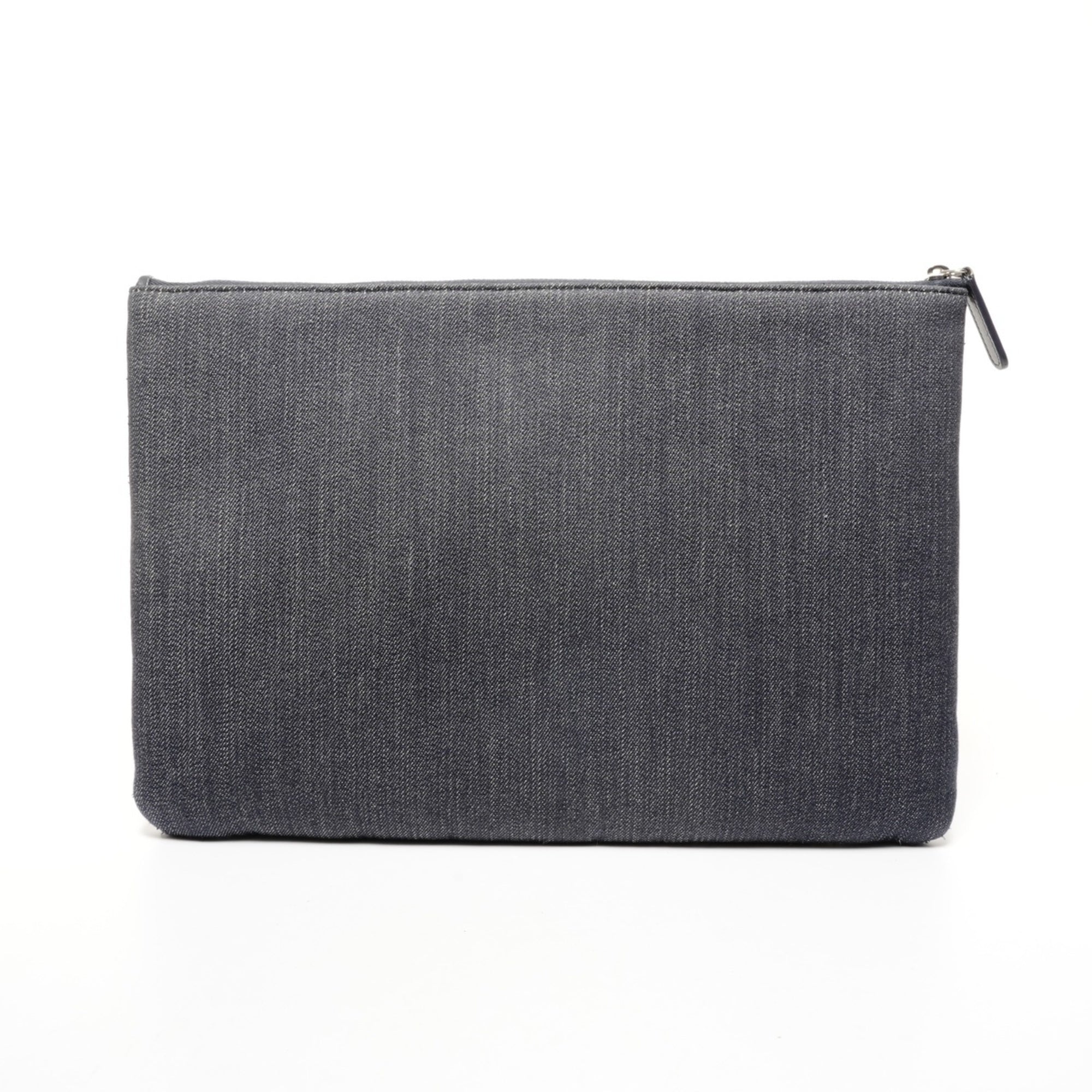 Chanel Blue Clutch Bag (Pre-Owned)