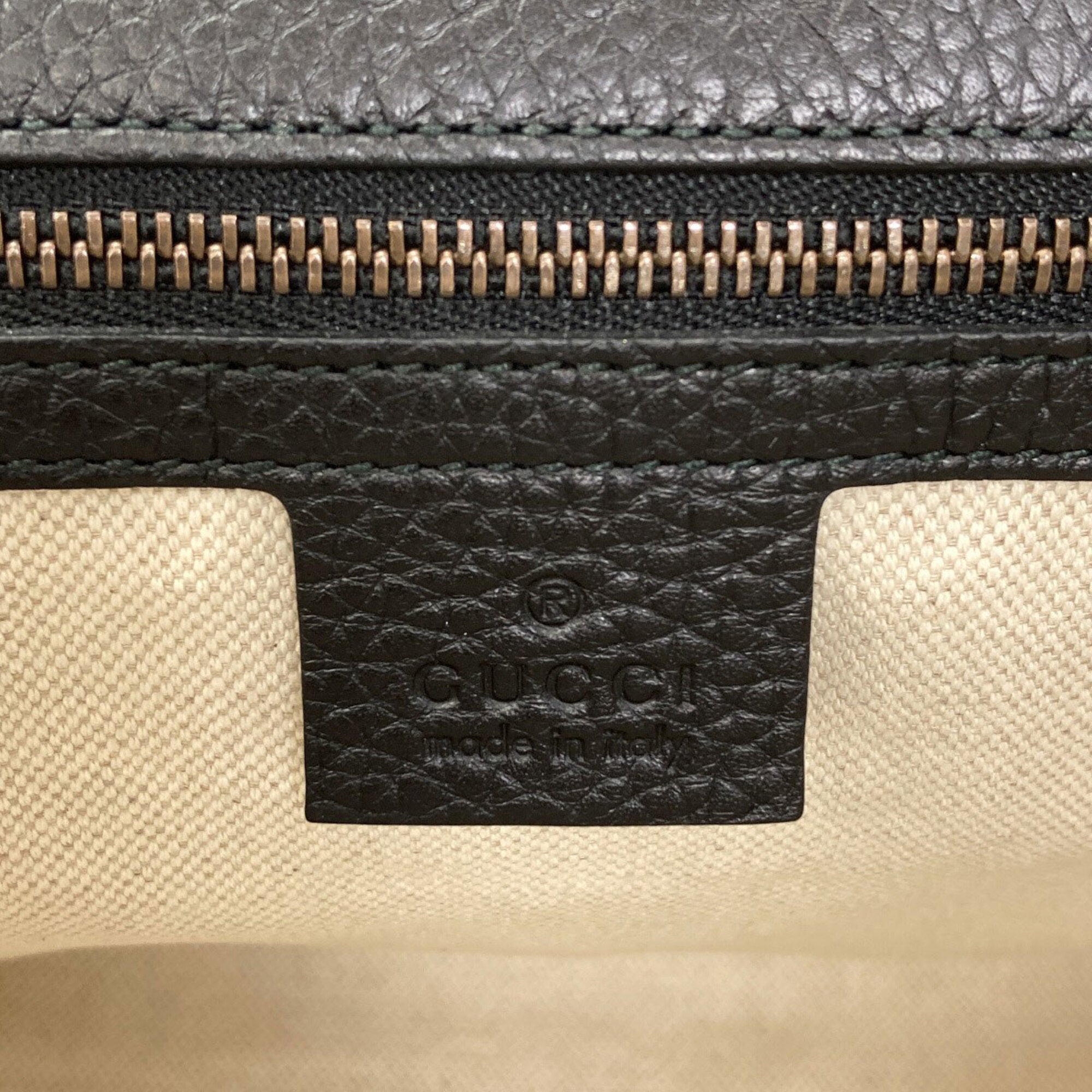 Gucci Gg Marmont Black Leather Handbag (Pre-Owned)
