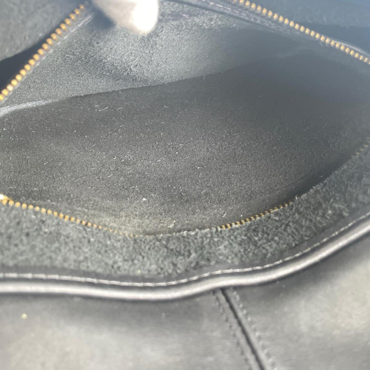 Coach Black Leather Shoulder Bag (Pre-Owned)