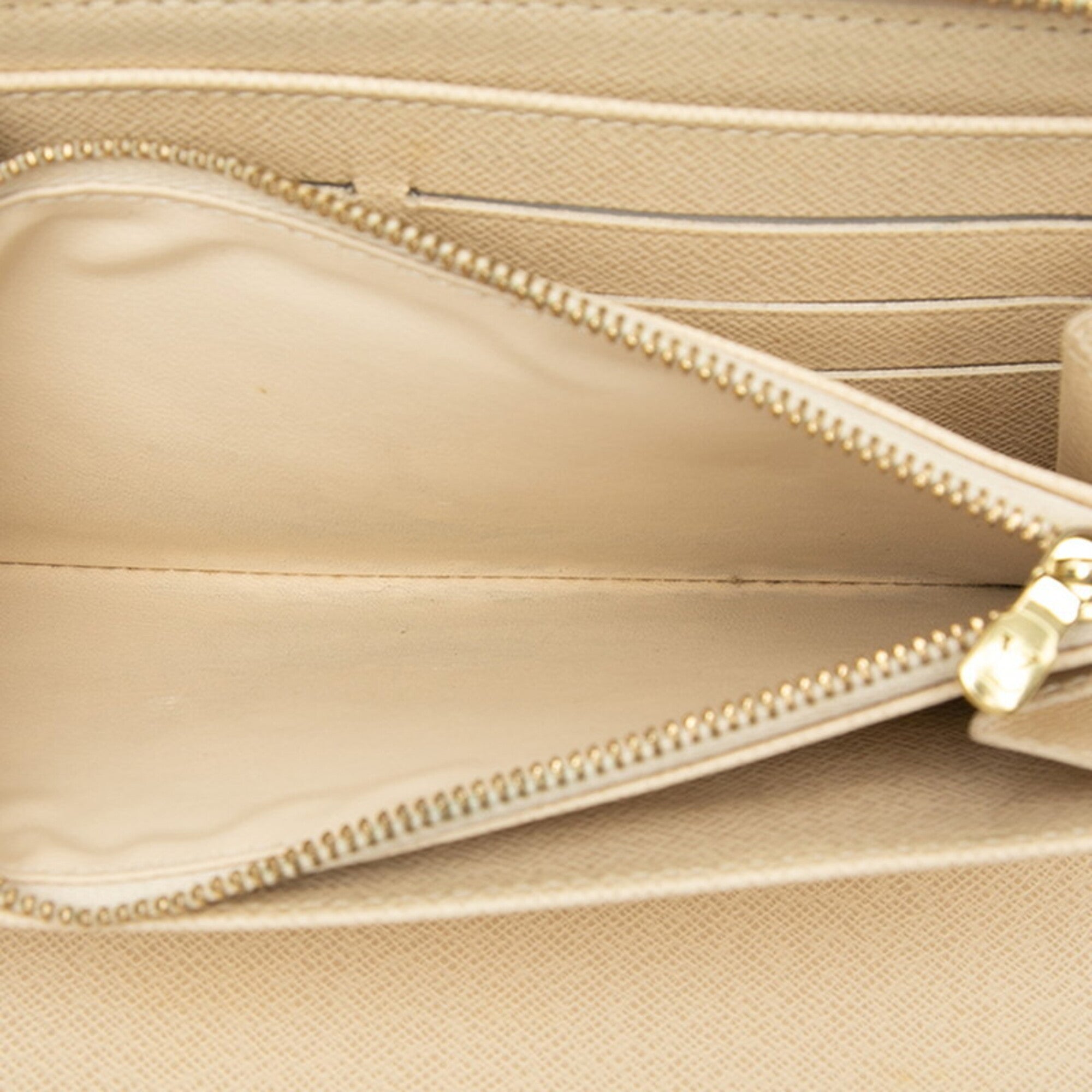 Louis Vuitton White Pvc Leather Long Wallet (Bi-Fold) (Pre-Owned)
