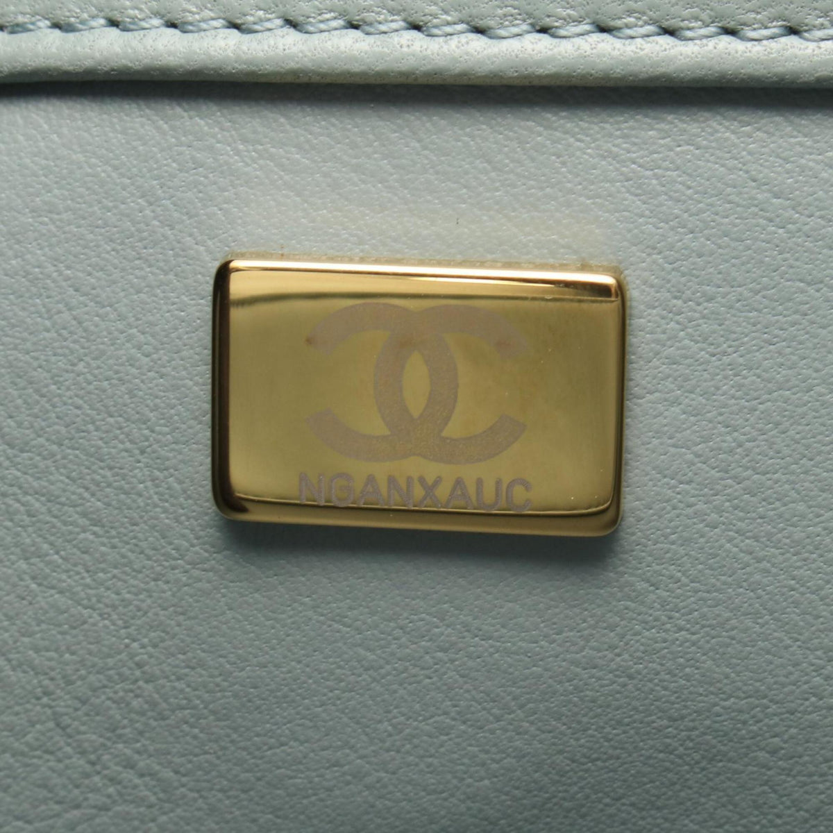 Chanel Green Leather Handbag Shoulder Bag (Pre-Owned)