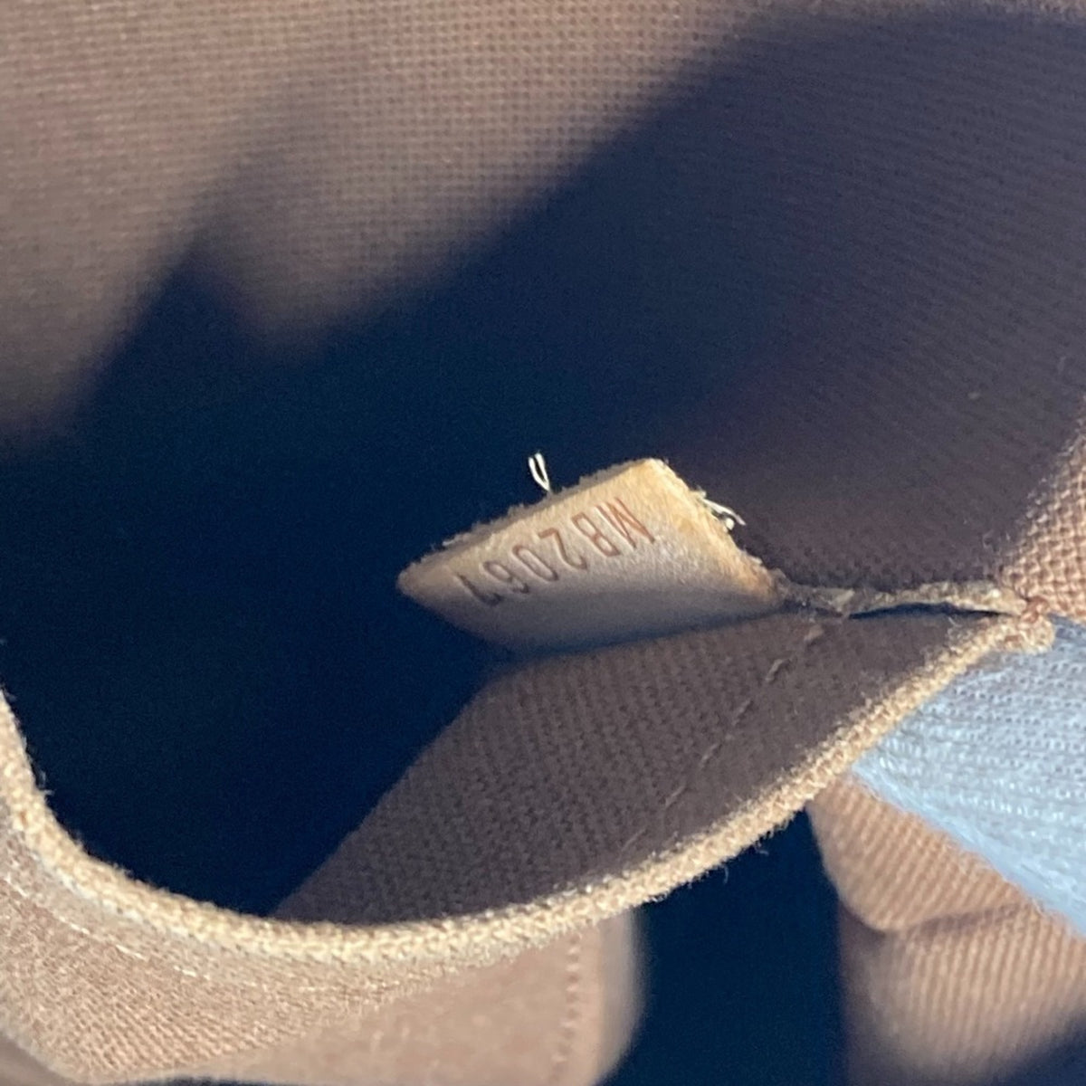 Louis Vuitton Brown Monogram Shoulder Bag (Pre-Owned)