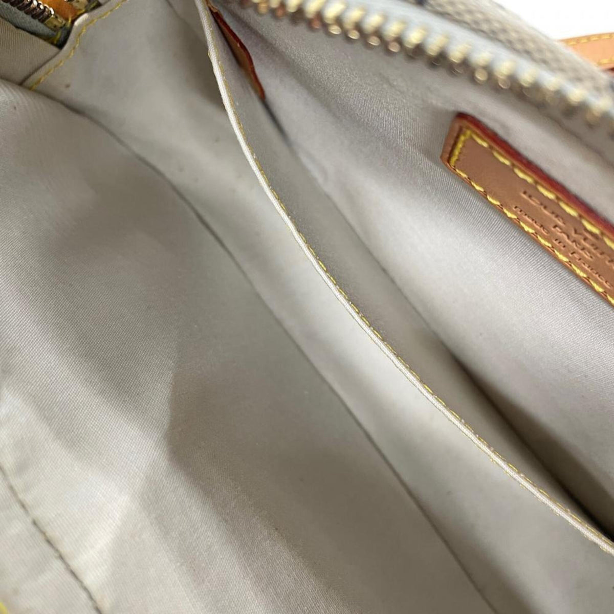 Louis Vuitton Blue Canvas Monogram Shoulder Bag (Pre-Owned)