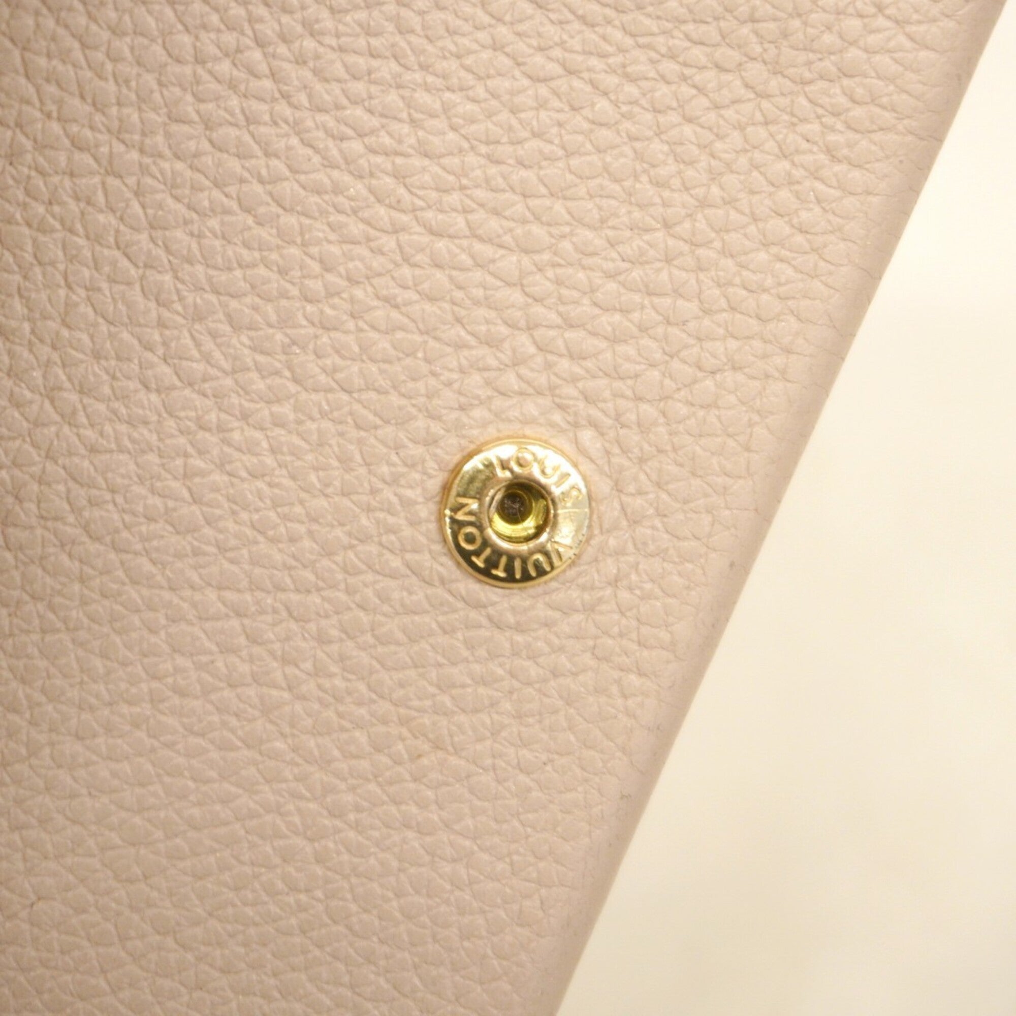 Louis Vuitton Grayish Wallet (Tri-Fold) (Pre-Owned)