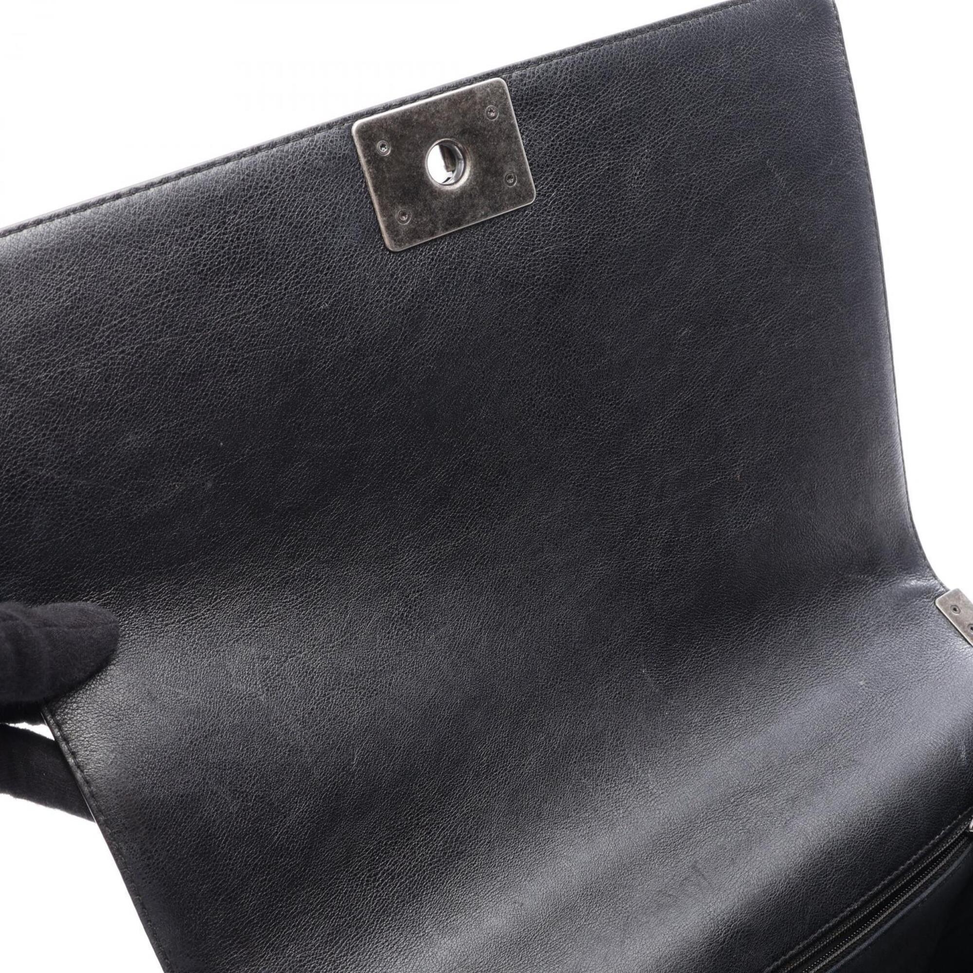 Chanel Black Grained Calfskin Handbag Shoulder Bag (Pre-Owned)