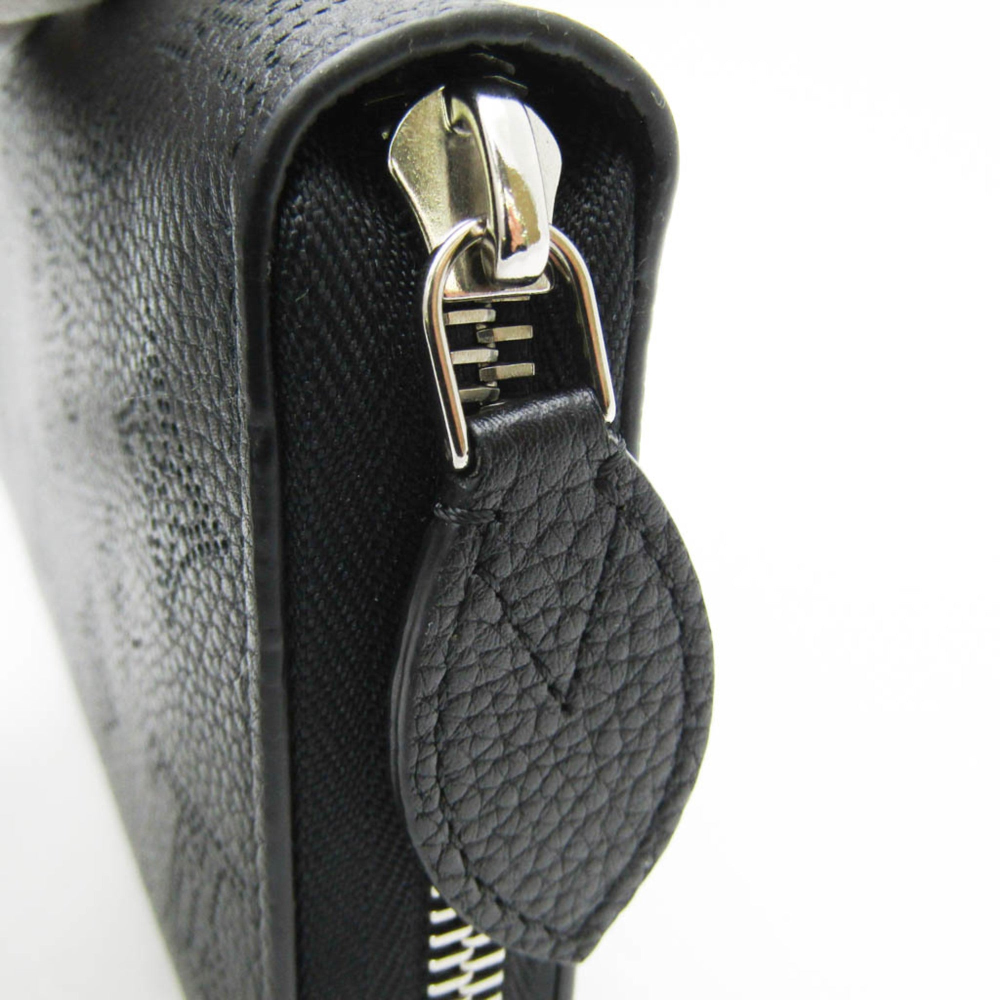 Louis Vuitton Mahina Noir Mahina Leather Long Wallet (Bi-Fold) (Pre-Owned)