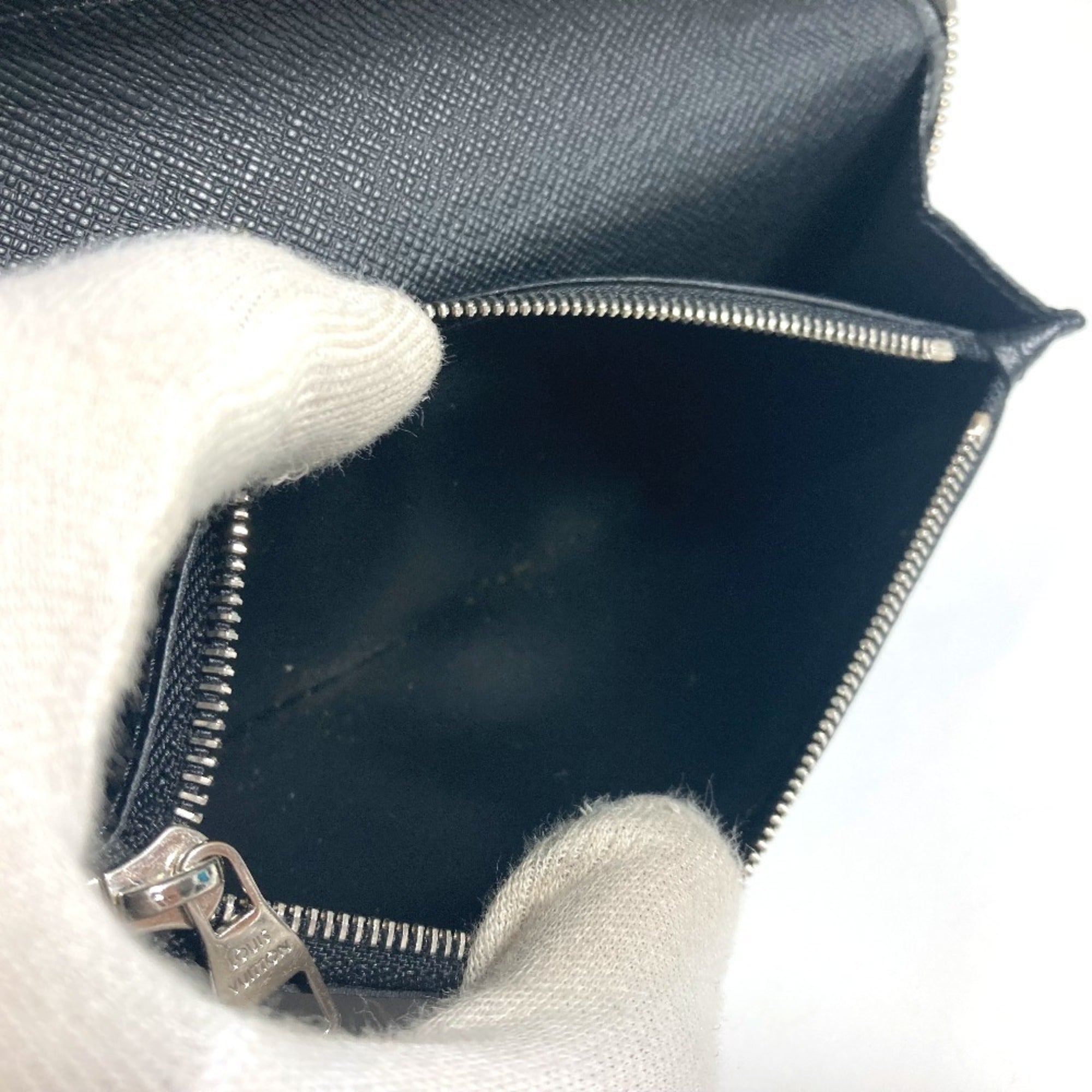 Louis Vuitton Black Damier Graphite Long Wallet (Bi-Fold) (Pre-Owned)