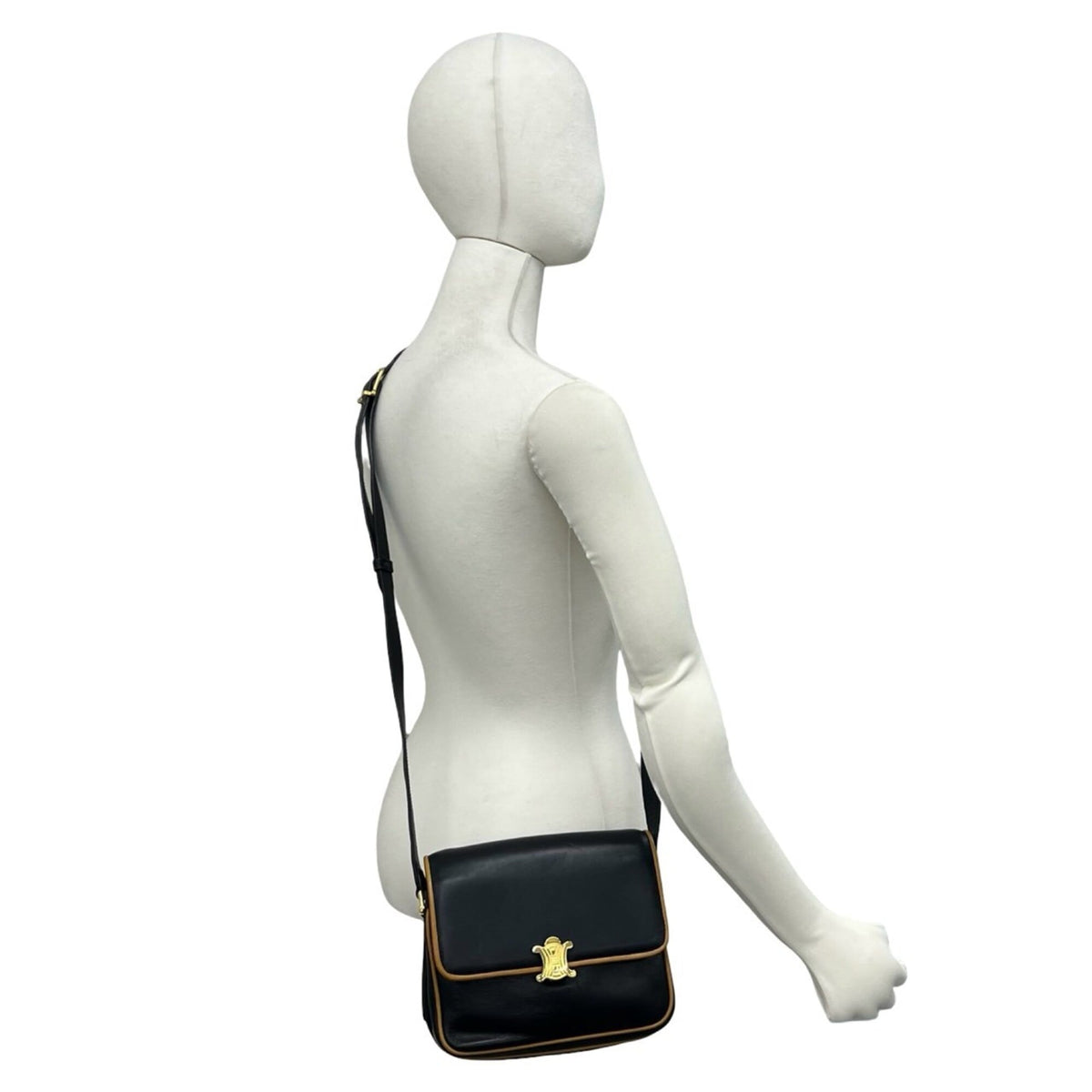 Celine Black Brown Leather Pochette Shoulder Bag (Pre-Owned)