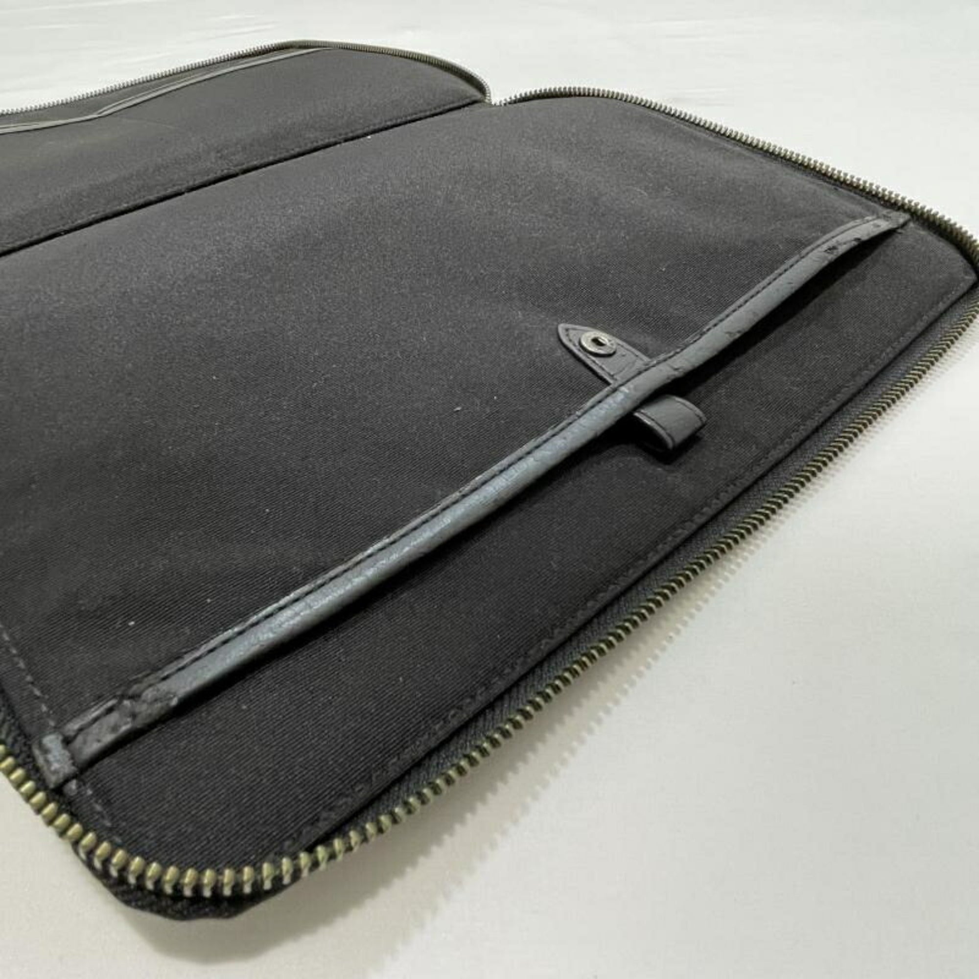 Coach Blue Clutch Bag (Pre-Owned)