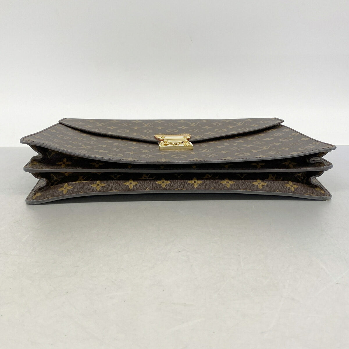 Louis Vuitton Brown Briefcase (Pre-Owned)
