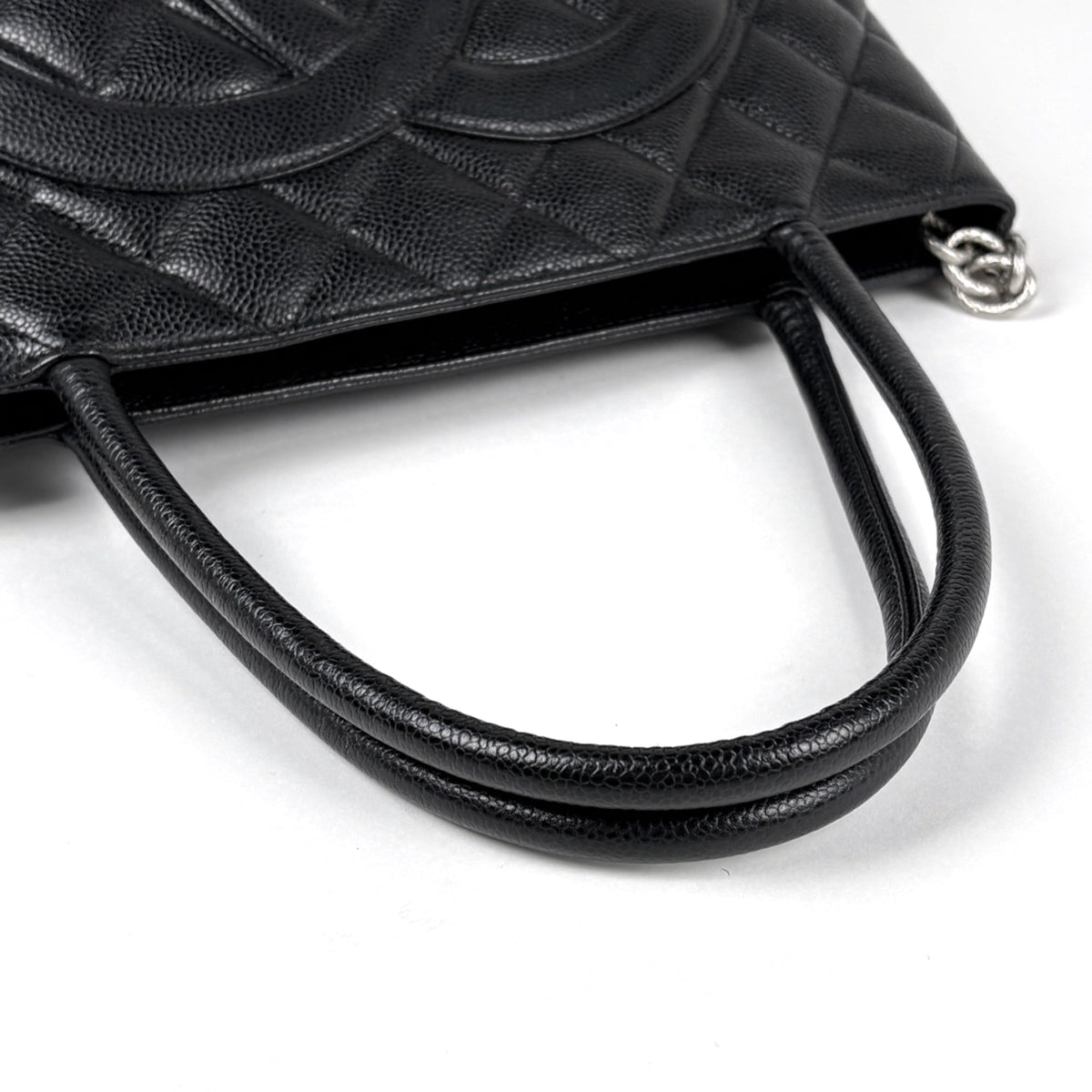 Chanel Black Grained Calfskin Tote Bag (Pre-Owned)
