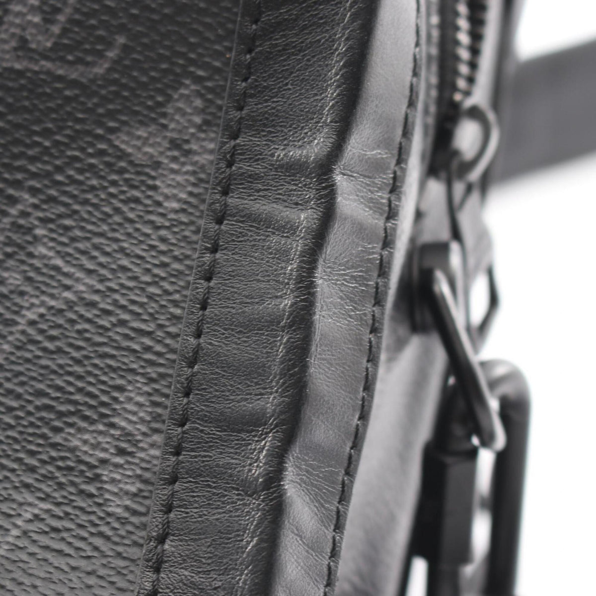 Louis Vuitton Black Monogram Eclipse Coated Canvas Leather Handbag Shoulder Bag (Pre-Owned)