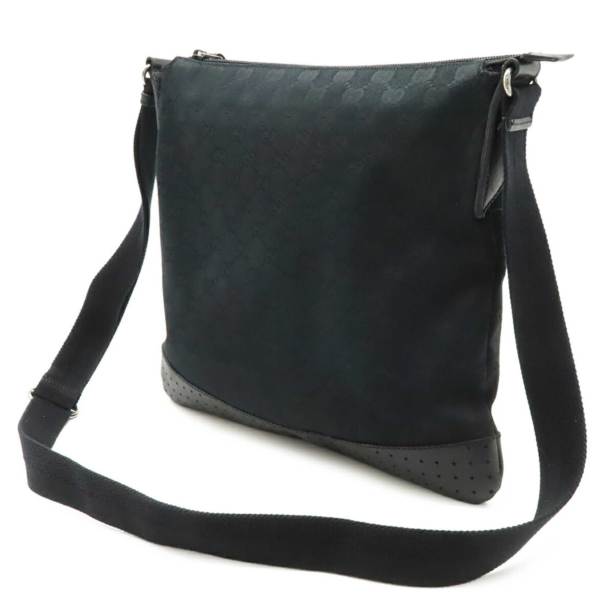 Gucci Black Gg Canvas Handbag Shoulder Bag (Pre-Owned)