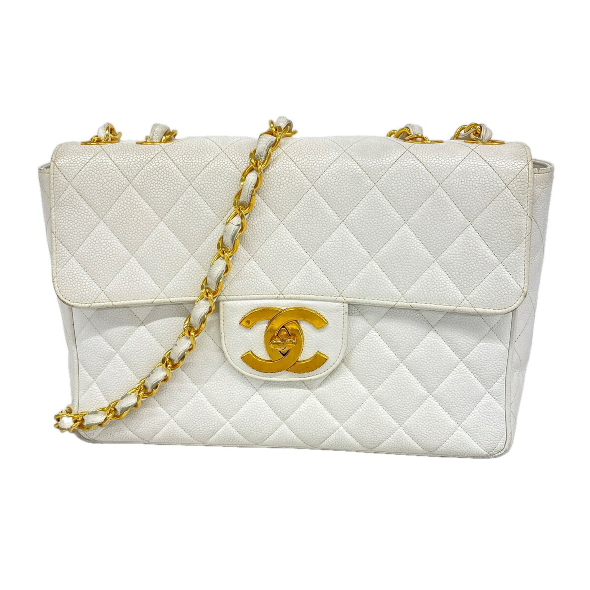 Chanel White Grained Calfskin Shoulder Bag (Pre-Owned)