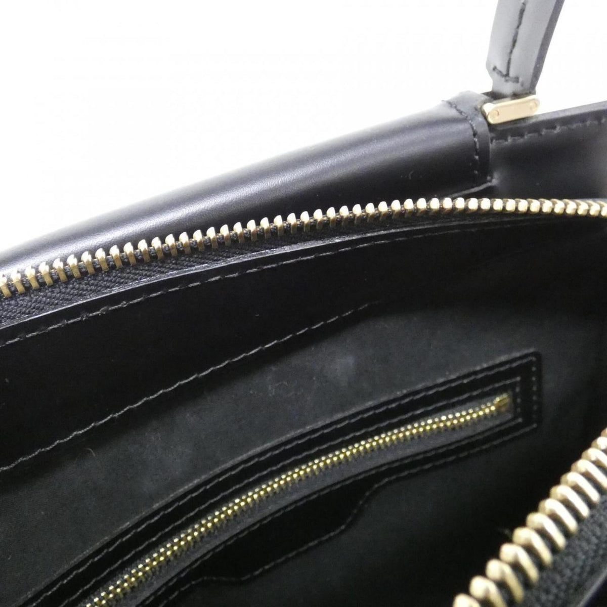 Louis Vuitton Black Leather Handbag (Pre-Owned)