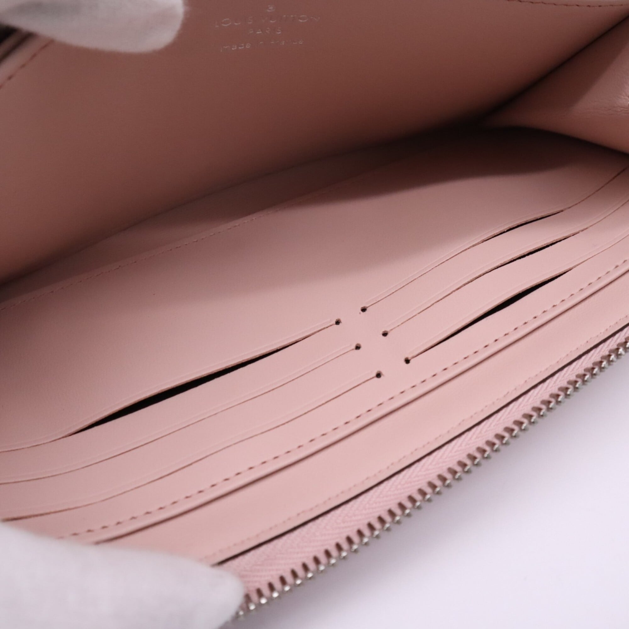 Louis Vuitton Mahina Pink Leather Long Wallet (Bi-Fold) (Pre-Owned)