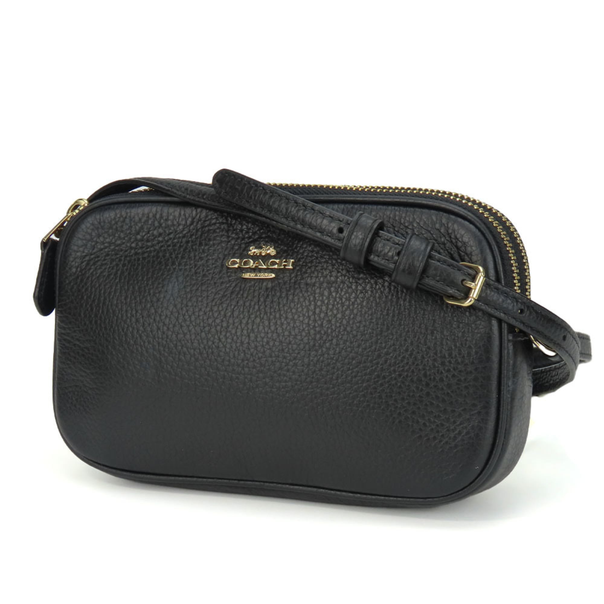 Coach Black Leather Pochette Shoulder Bag (Pre-Owned)