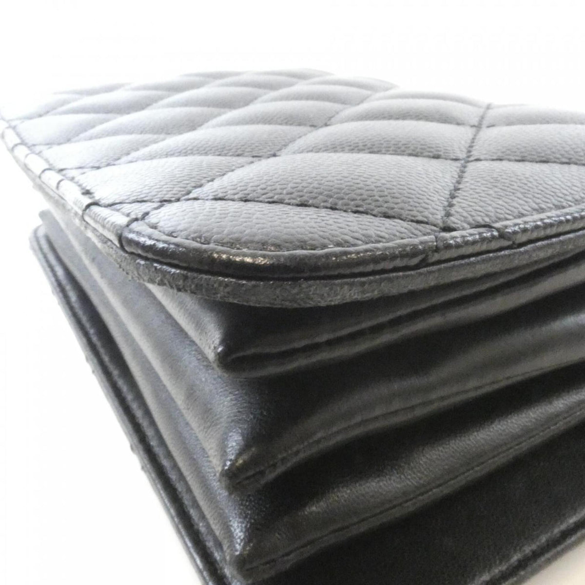 Chanel Black Grained Calfskin Handbag (Pre-Owned)