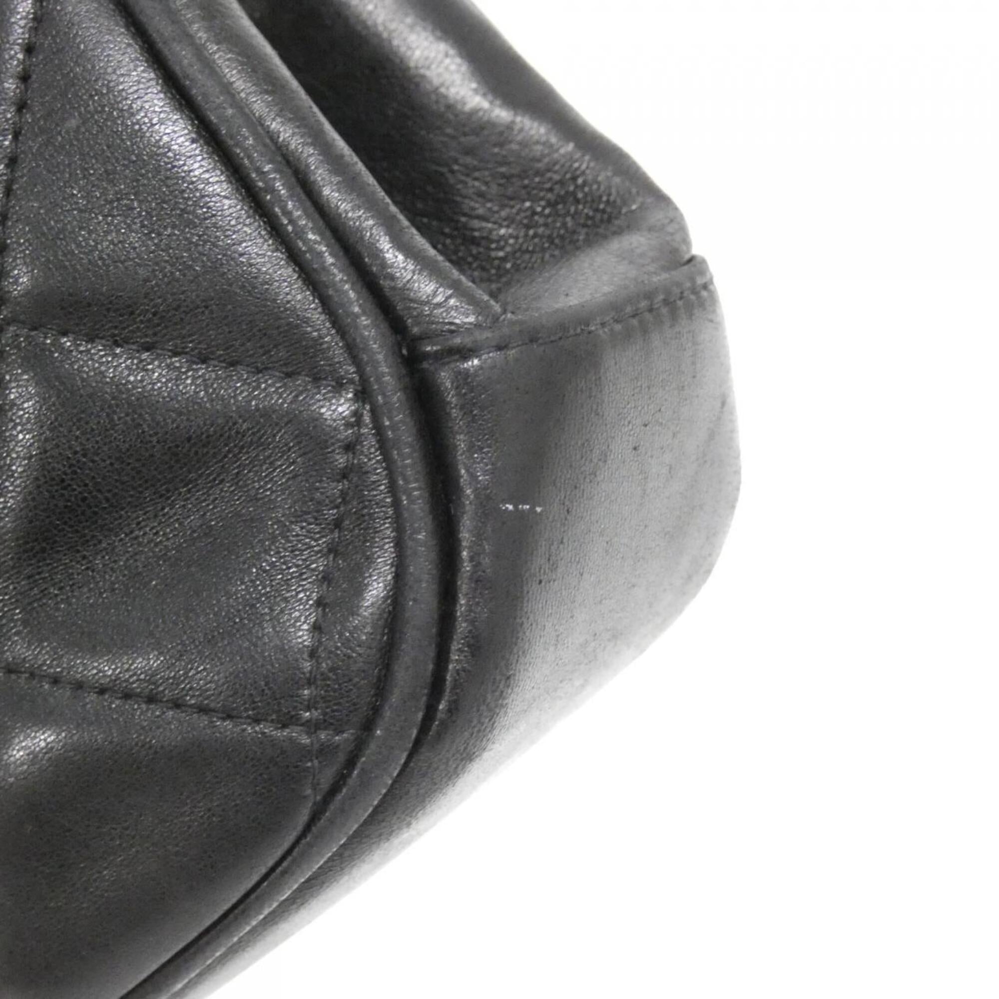Chanel Black Leather Handbag (Pre-Owned)