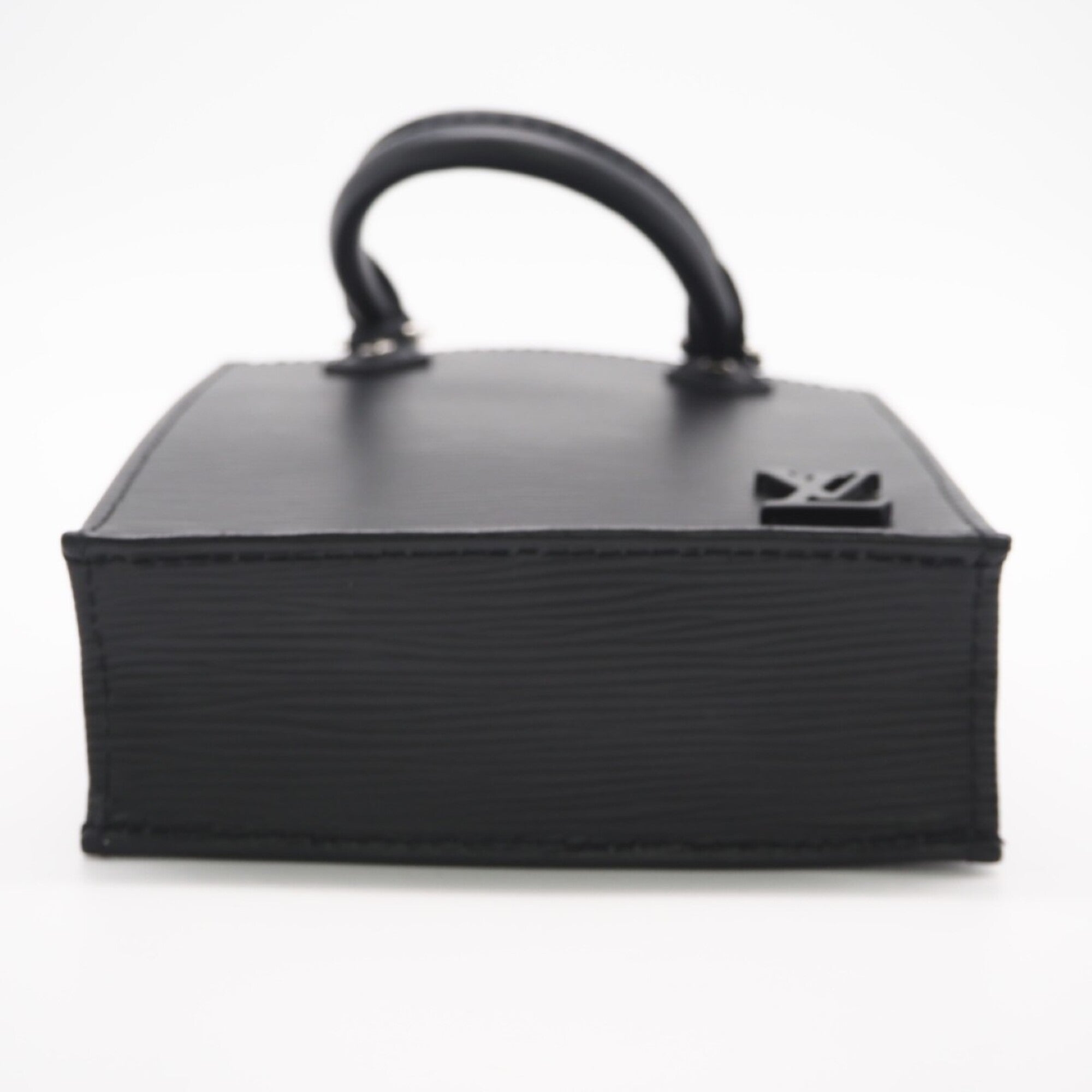 Louis Vuitton Black Noir Leather Shoulder Bag (Pre-Owned)