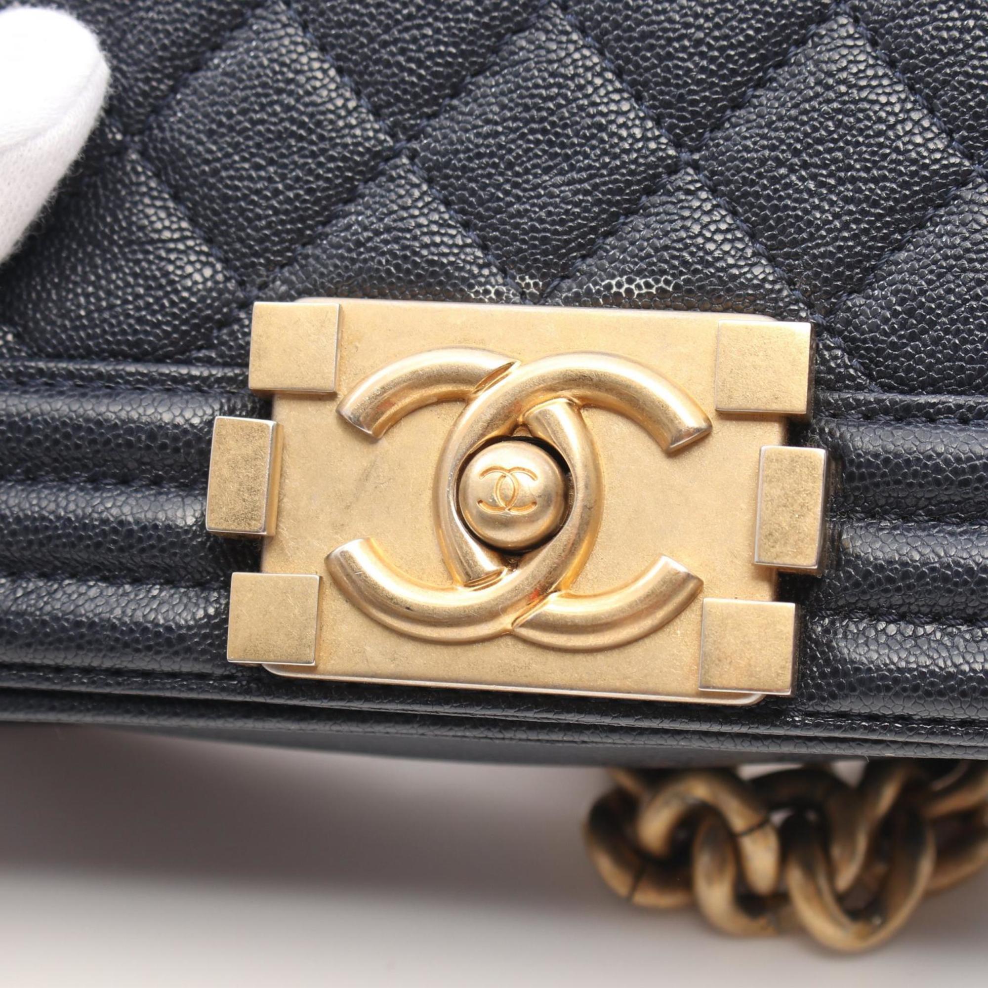 Chanel Navy Leather Shoulder Bag (Pre-Owned)