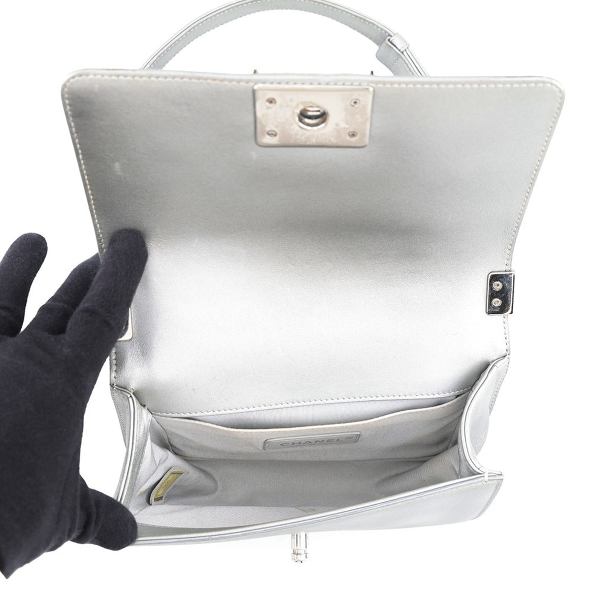 Chanel Matelasse Silver Turquoise Leather Handbag Shoulder Bag (Pre-Owned)