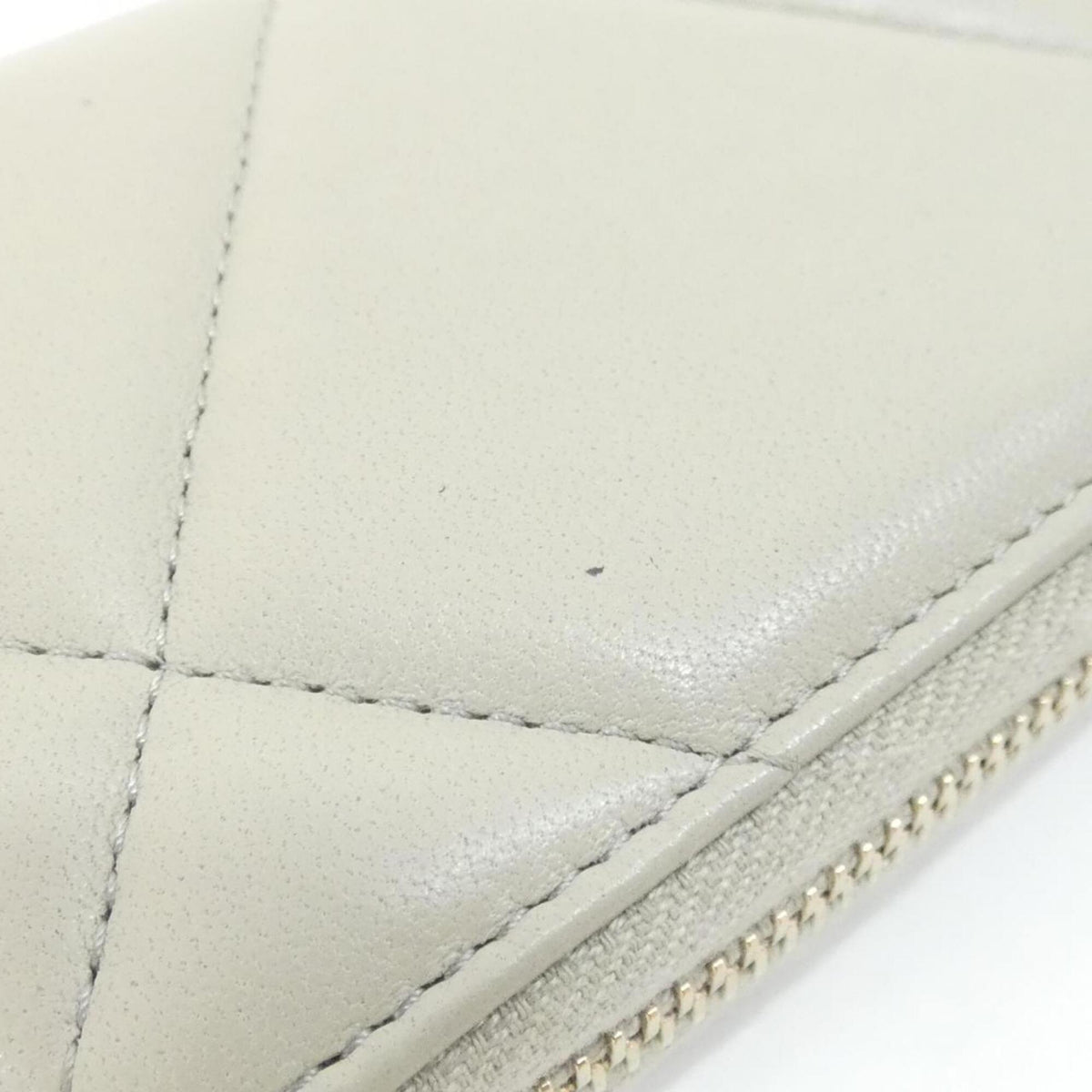 Chanel Gray Leather Coin Purse/Coin Case (Pre-Owned)