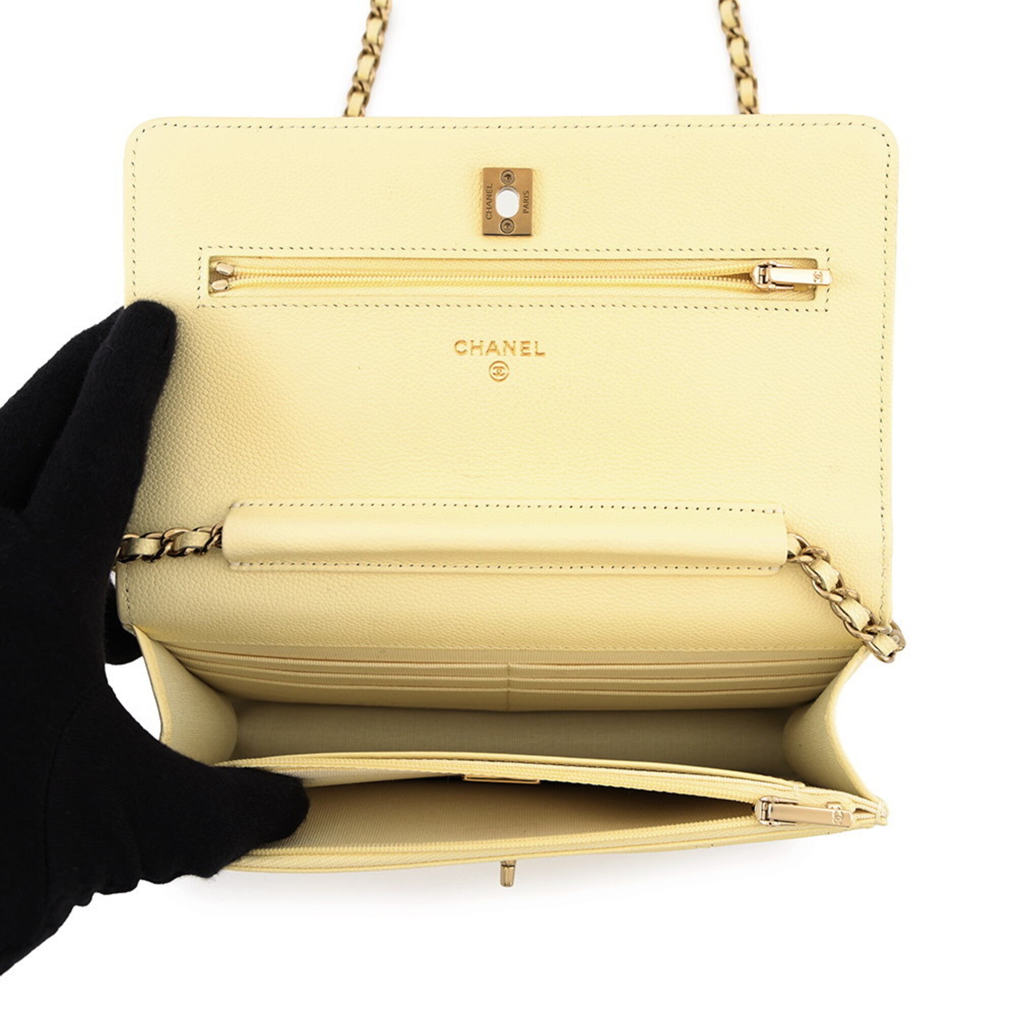 Chanel Yellow Grained Calfskin Handbag (Pre-Owned)