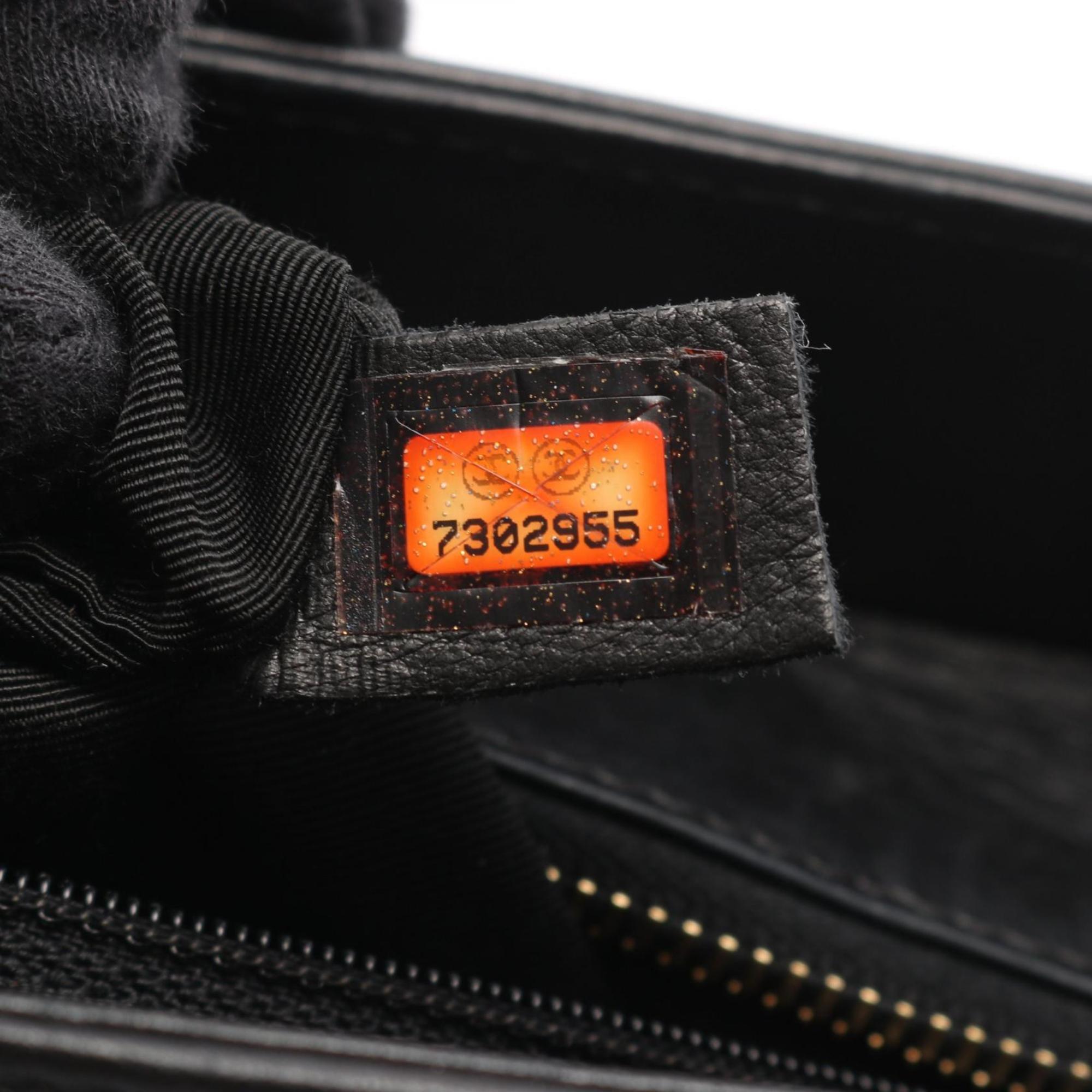 Chanel Black Leather Tote Bag (Pre-Owned)
